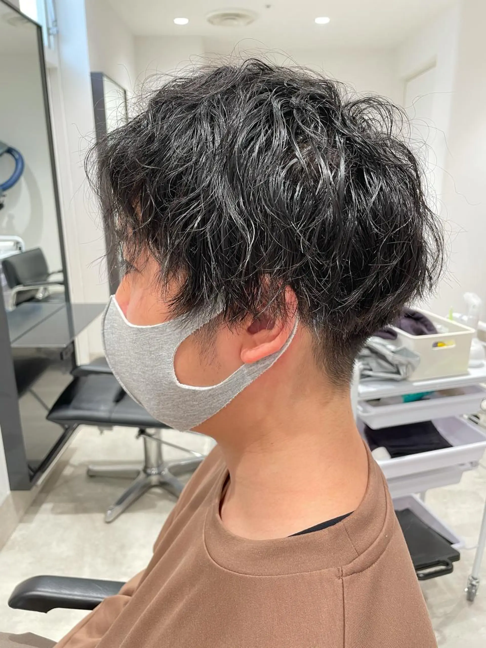 ショート カラー パーマ ヘアアレンジ メンズ パーソナルカラー合わ せたカラー🤍なつみのヘアスタイル