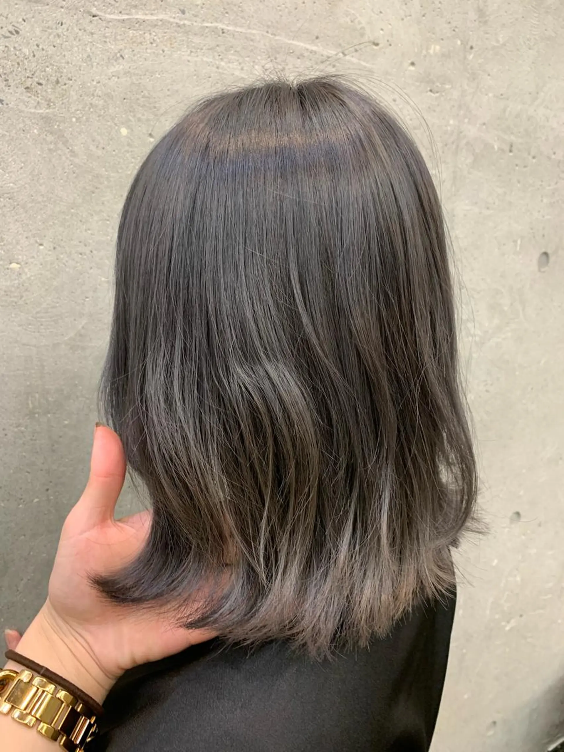 ショート カラー グレージュ 🦕ぷつっとボブ🦕 🦕原宿🦕りょうたのヘアスタイル