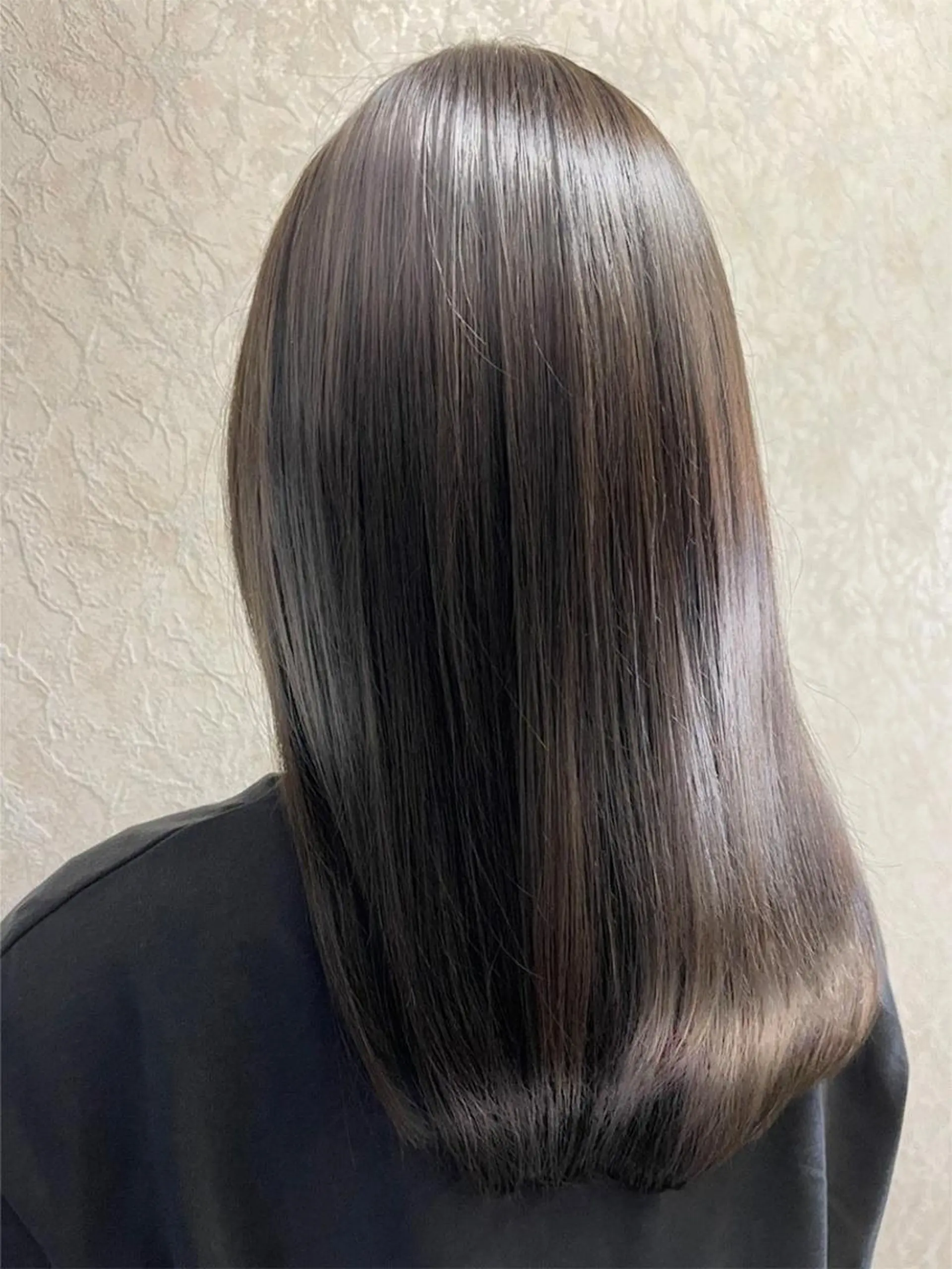 ミディアム N°number大分 ナンバーmikotoのヘアスタイル