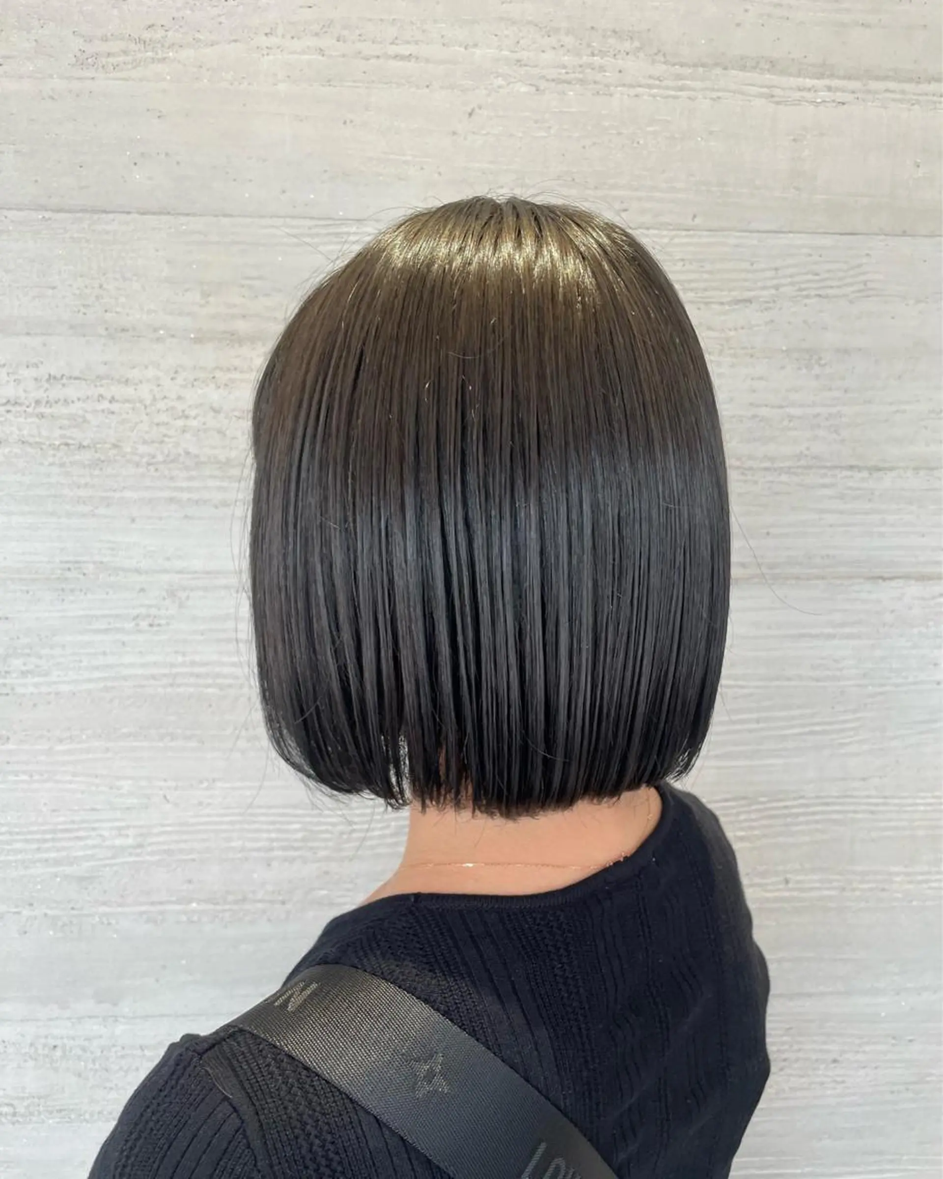 ショート ヘアカラー 🤍tomoka 🤍のヘアスタイル