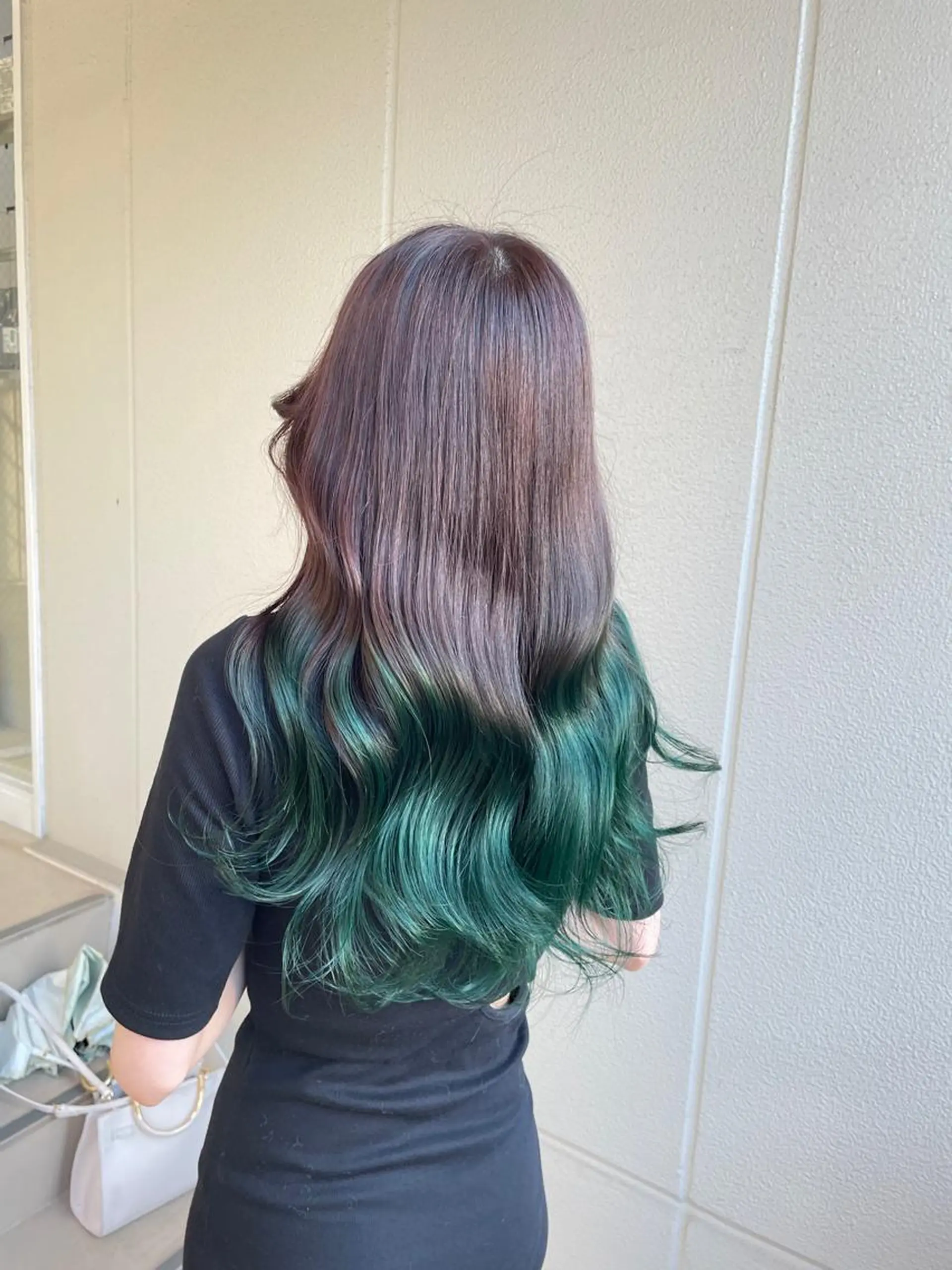 ロング カラー ヘアアレンジ グラデーションカラー カット トリートメント ヘッドスパ ヘアセット 艶髪✨寒色カラー✨ 翁長孝輔のヘアスタイル