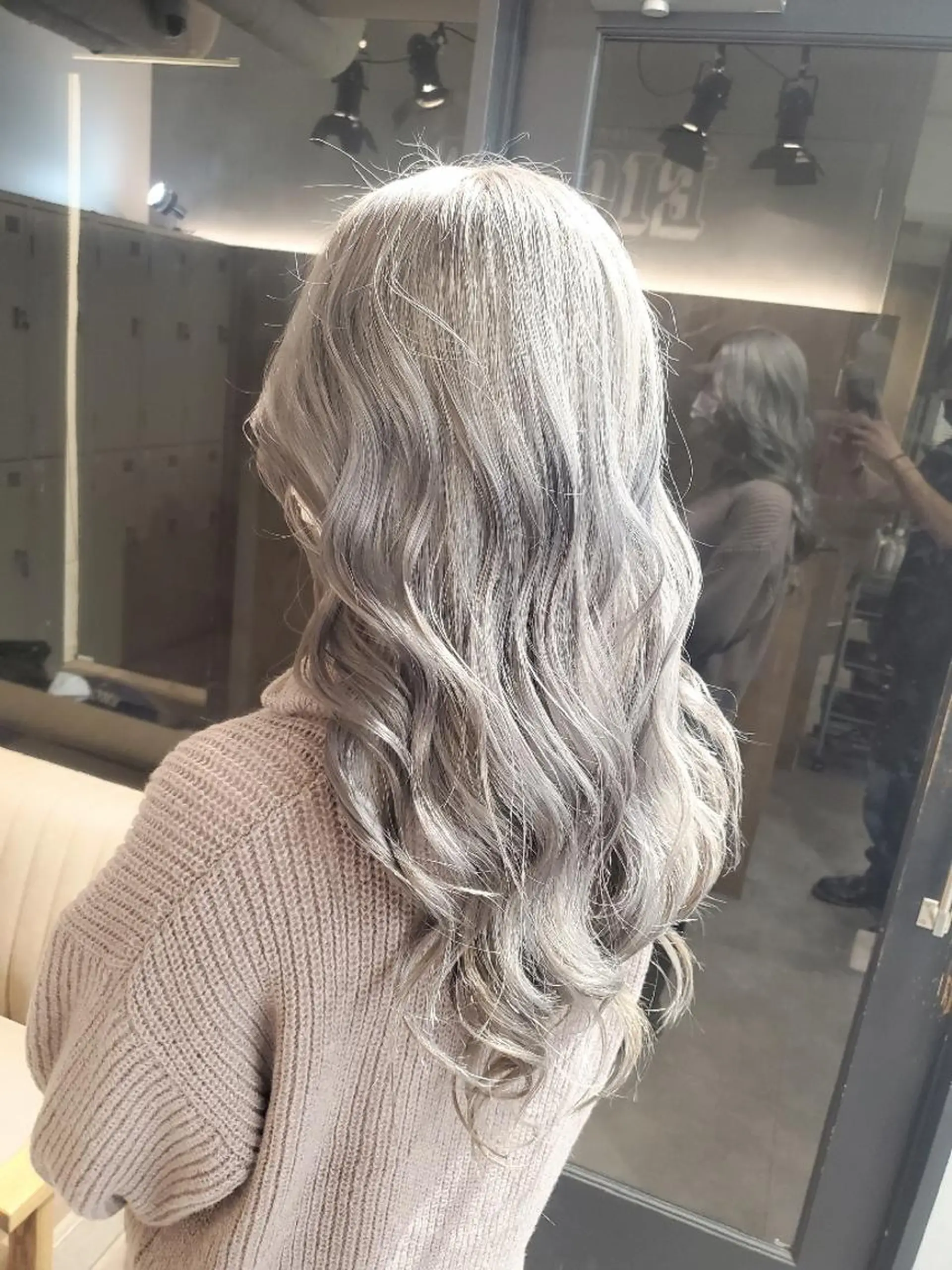 ロング カット ヘアカラー トリートメント ✨本日空きあります✨ 遠田コウヘイ🌟のヘアスタイル