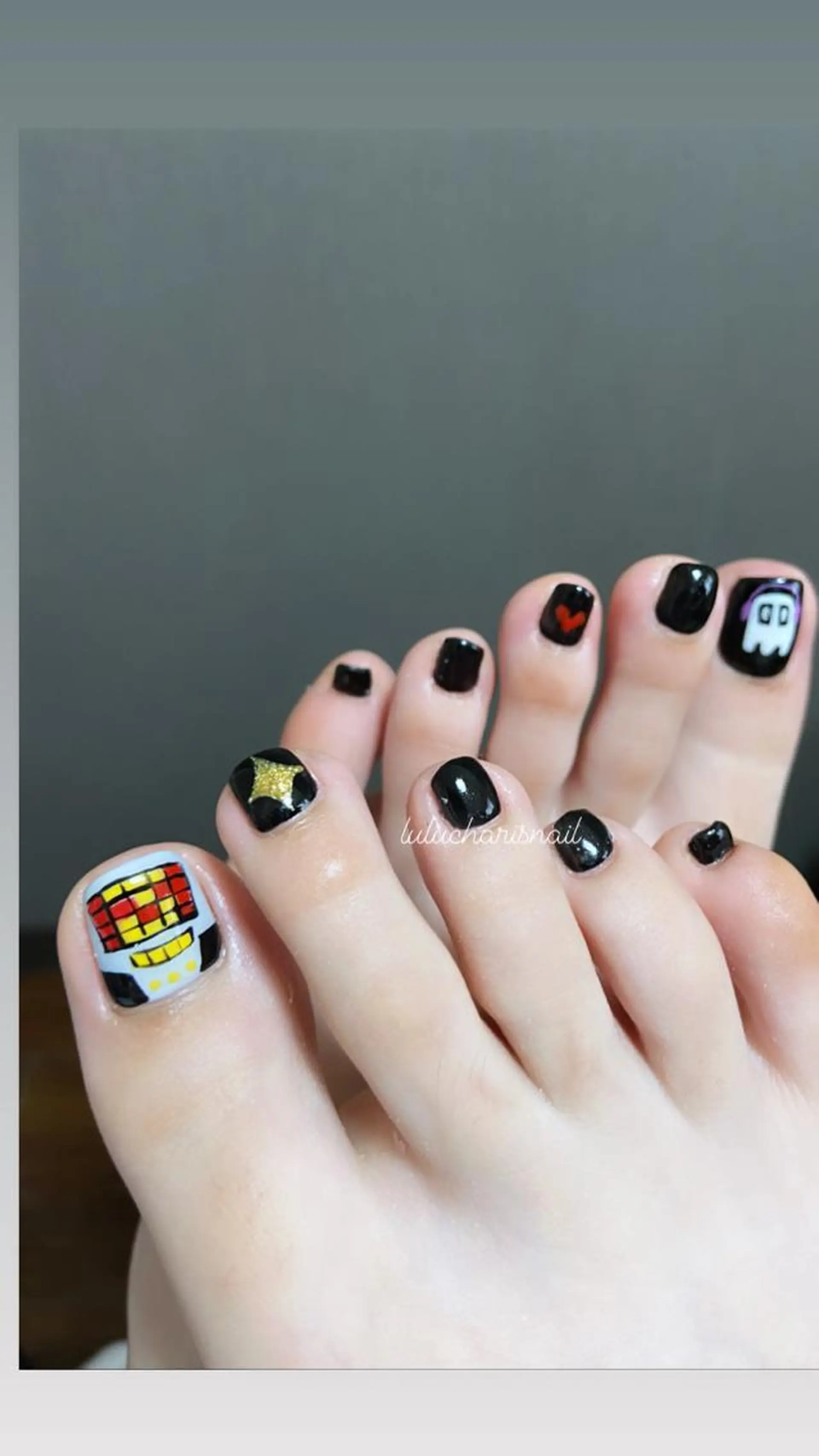 ネイル フットネイル 持ち込み lulucharis nailのネイルデザイン
