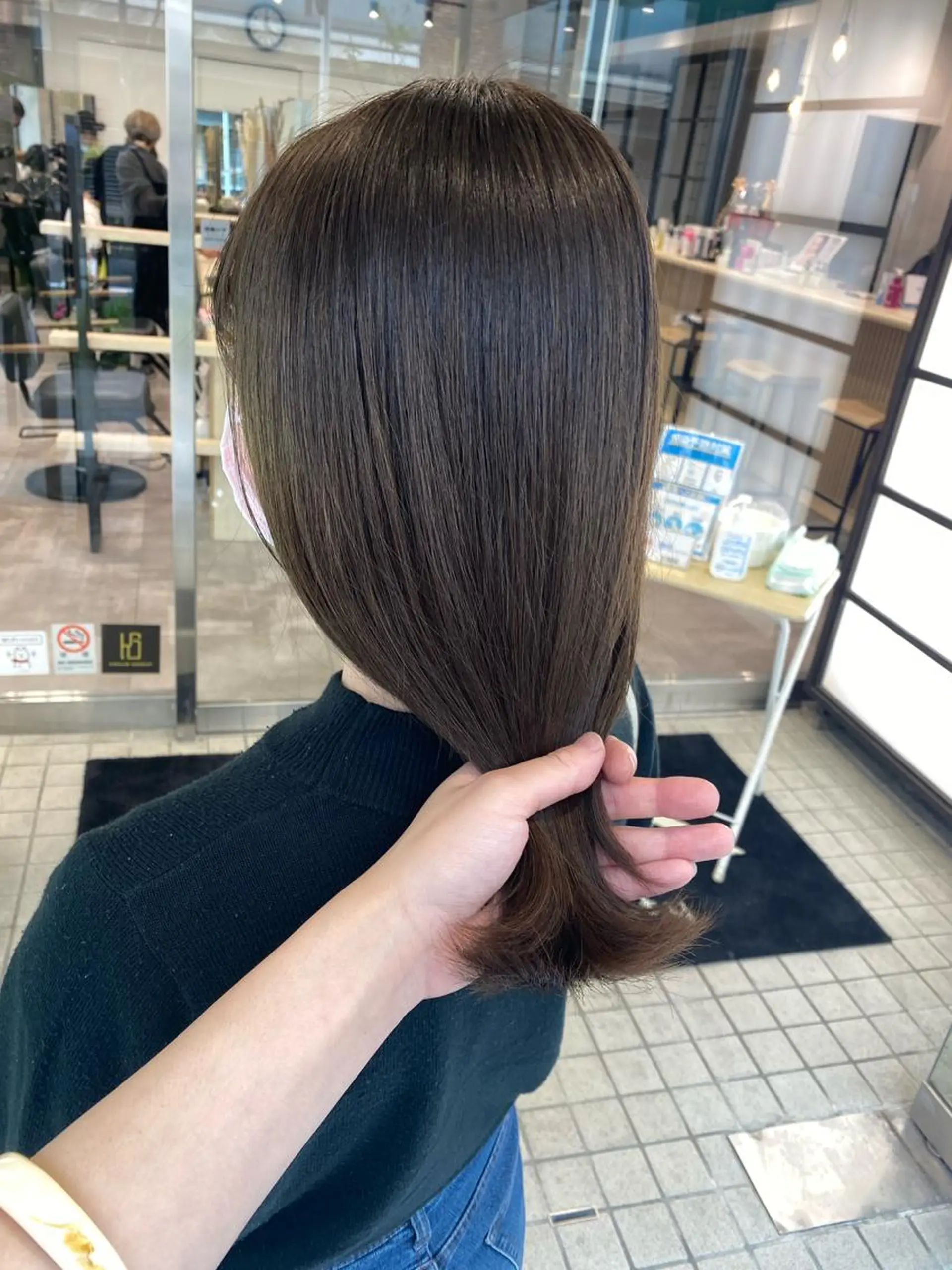 ミディアム カラー 透明感カラー marble by KENJEのヘアスタイル
