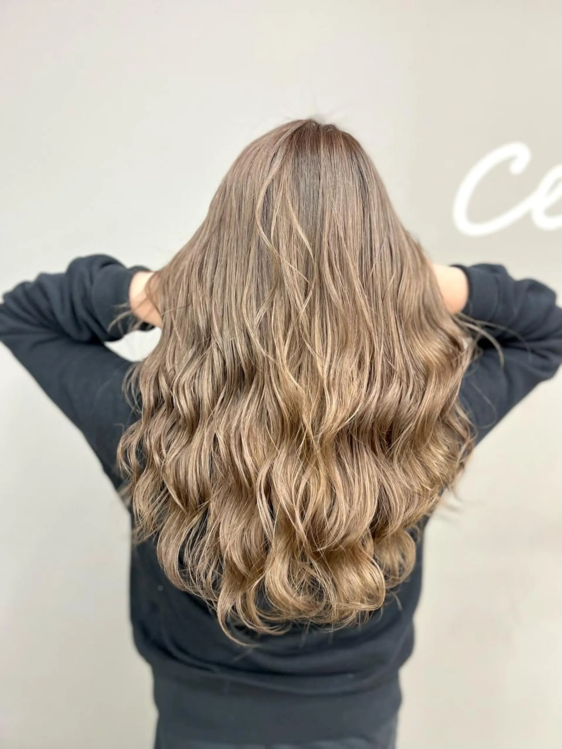 ロング カラー 【美髪を叶える】中谷 彰宏（アキ)のヘアスタイル