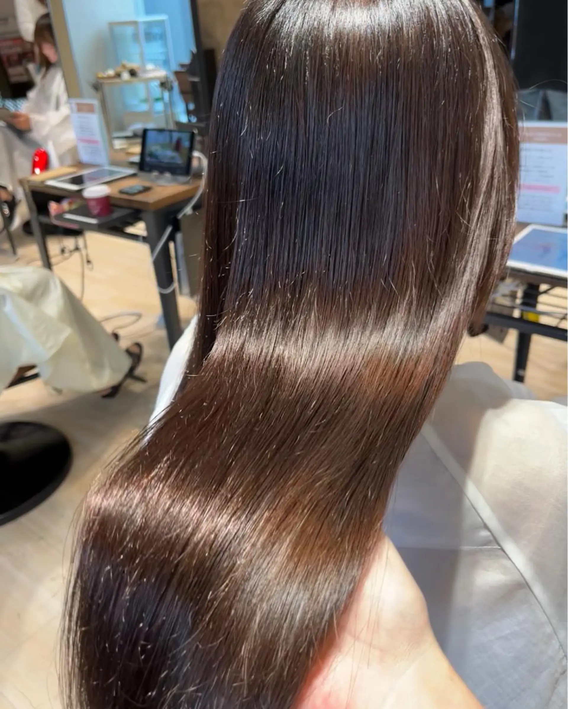 ミディアム カラー ヘアカラー トリートメント 佐藤 悠衣/透明感 カラー/似合わせ前髪のヘアスタイル