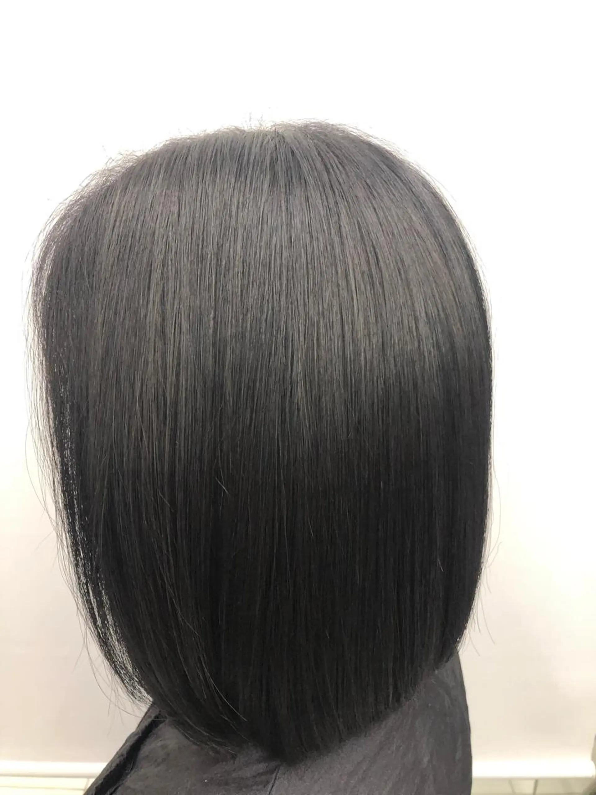 ショート カラー 平田 勘吉のヘアスタイル