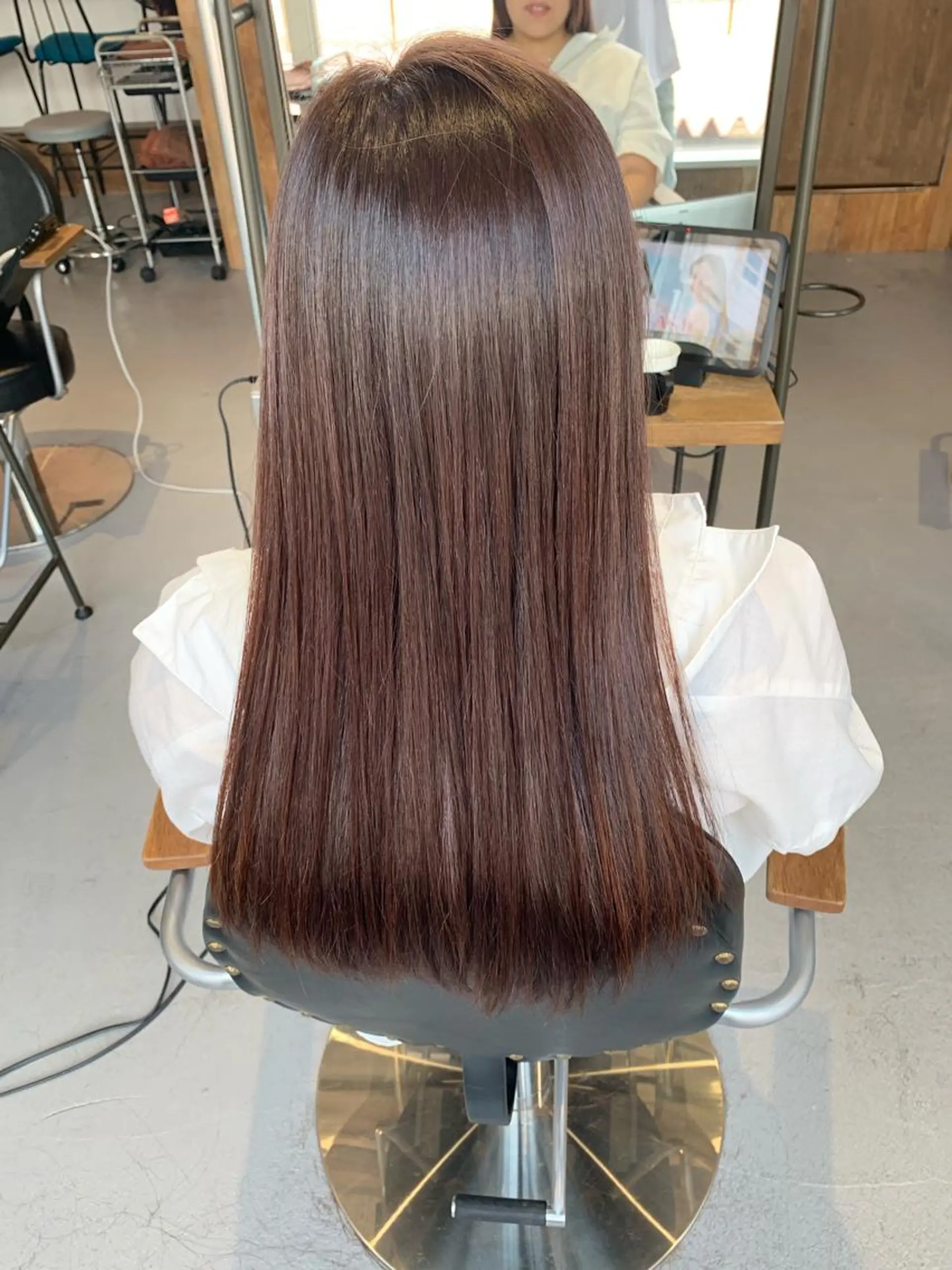 ロング 福田 美波のヘアスタイル