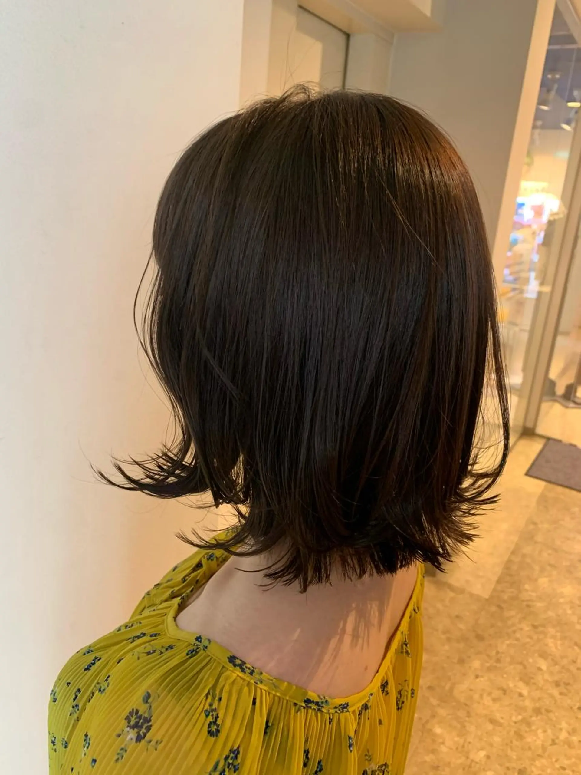 ミディアム うしだ かおるのヘアスタイル