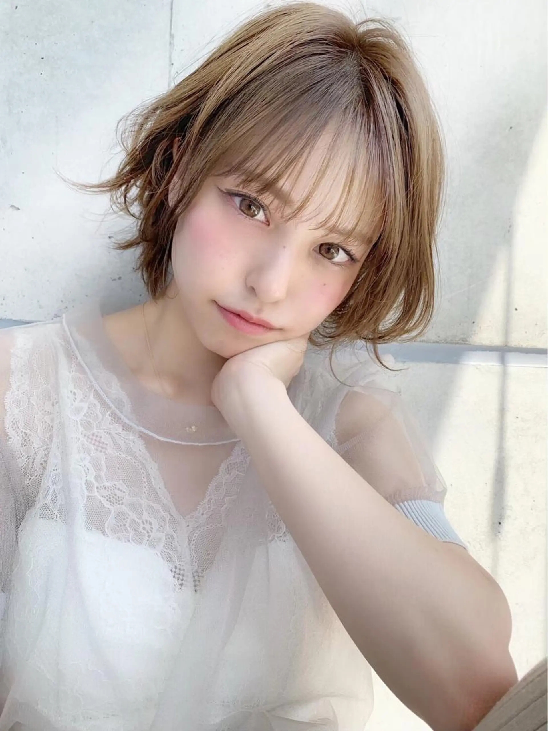 ミディアム ♡透け感カラー 大賀哲平♡のヘアスタイル