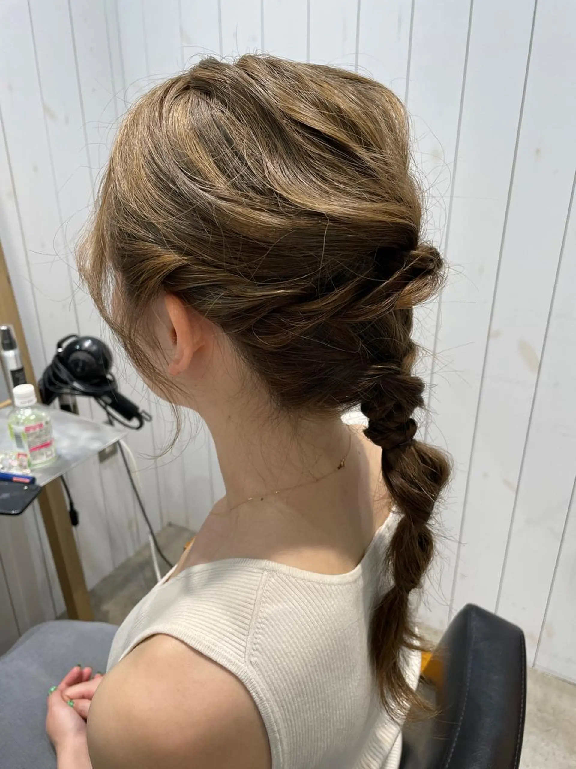 セミロング ヘアカラー トリートメント ヒロミ/アレンジ/ アンニュイ/透け感のヘアスタイル