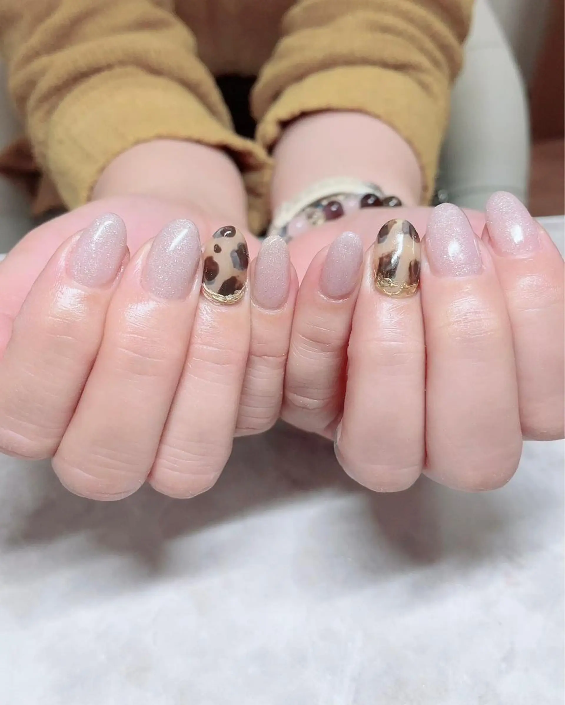 ネイル アニマル柄 べっ甲ネイル フットネイル グリーン オフィスネイル Lily Roseスタッフ一同のマツエク・マツパデザイン