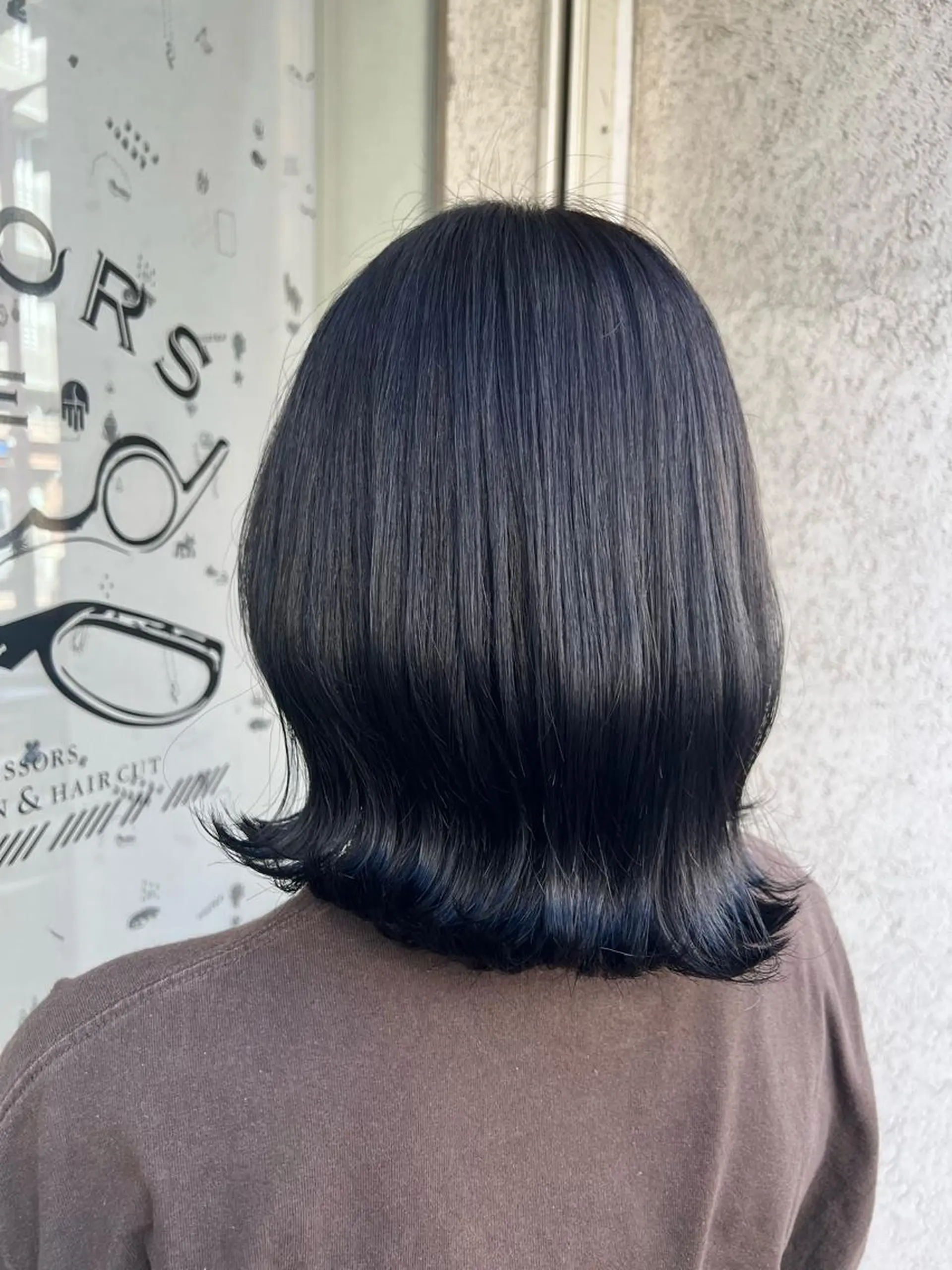 ミディアム カラー ヘアカラー トリートメント haru .のヘアスタイル