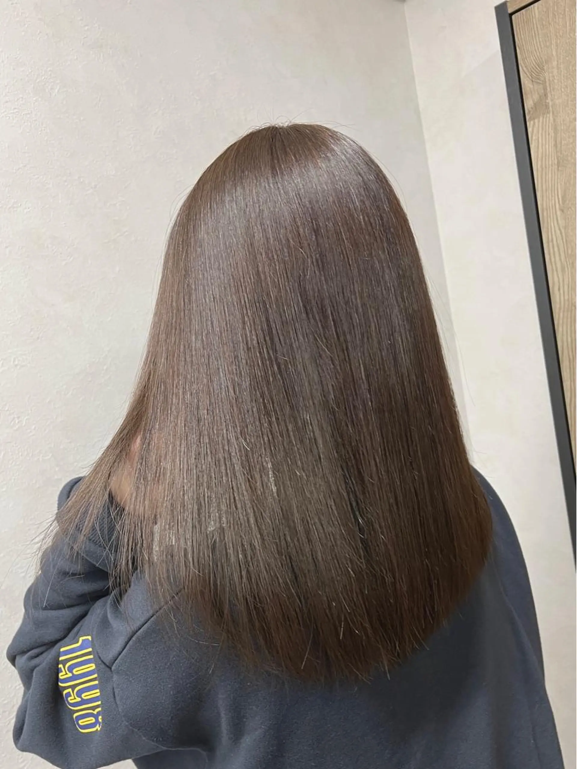 カラー バレイヤージュ ブリーチ ケアブリーチ ダブルカラー イヤリングカラー 🌷かわばた めい🌷のヘアスタイル