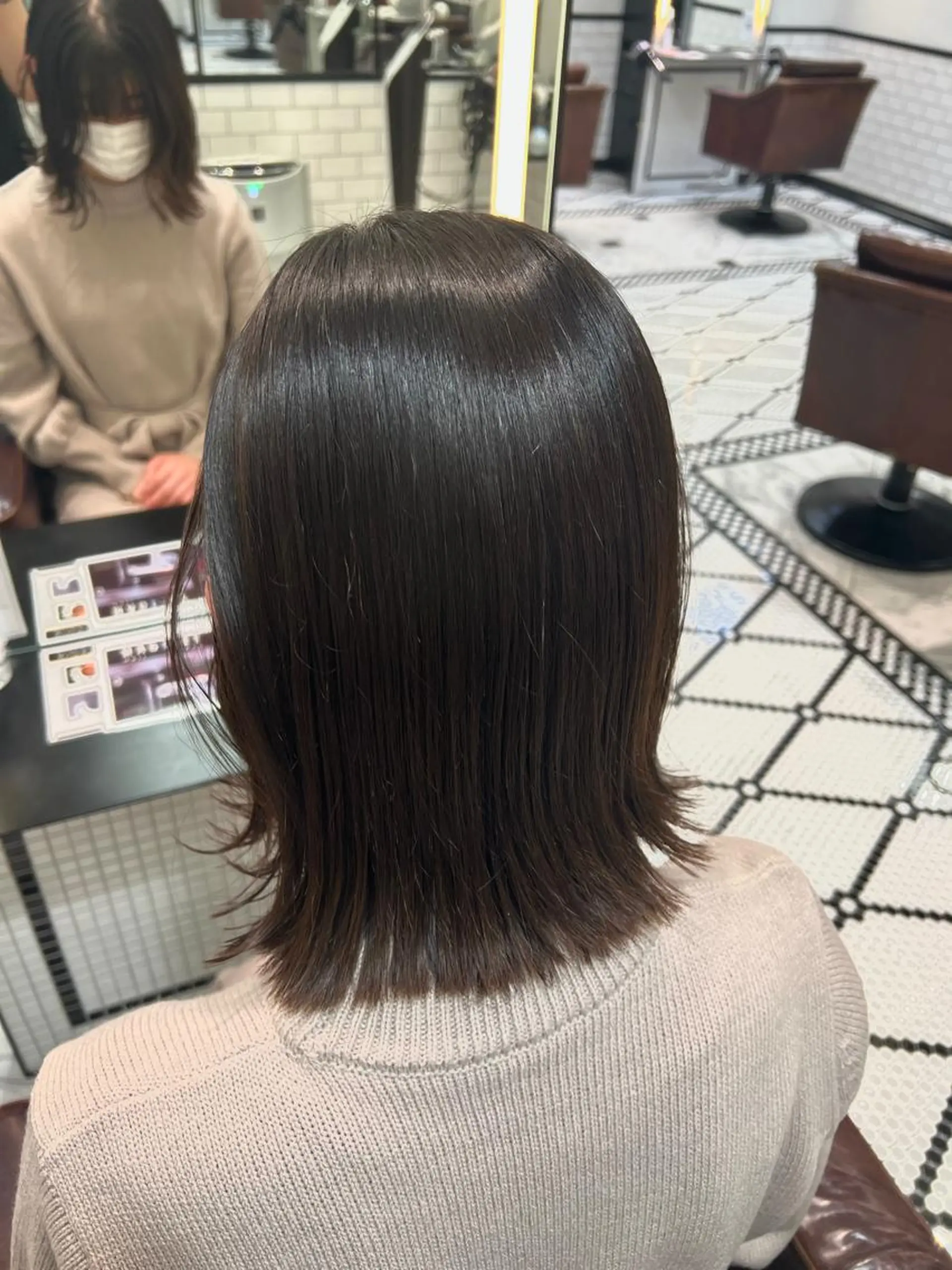 ミディアム トリートメント kako ショート ボブのヘアスタイル