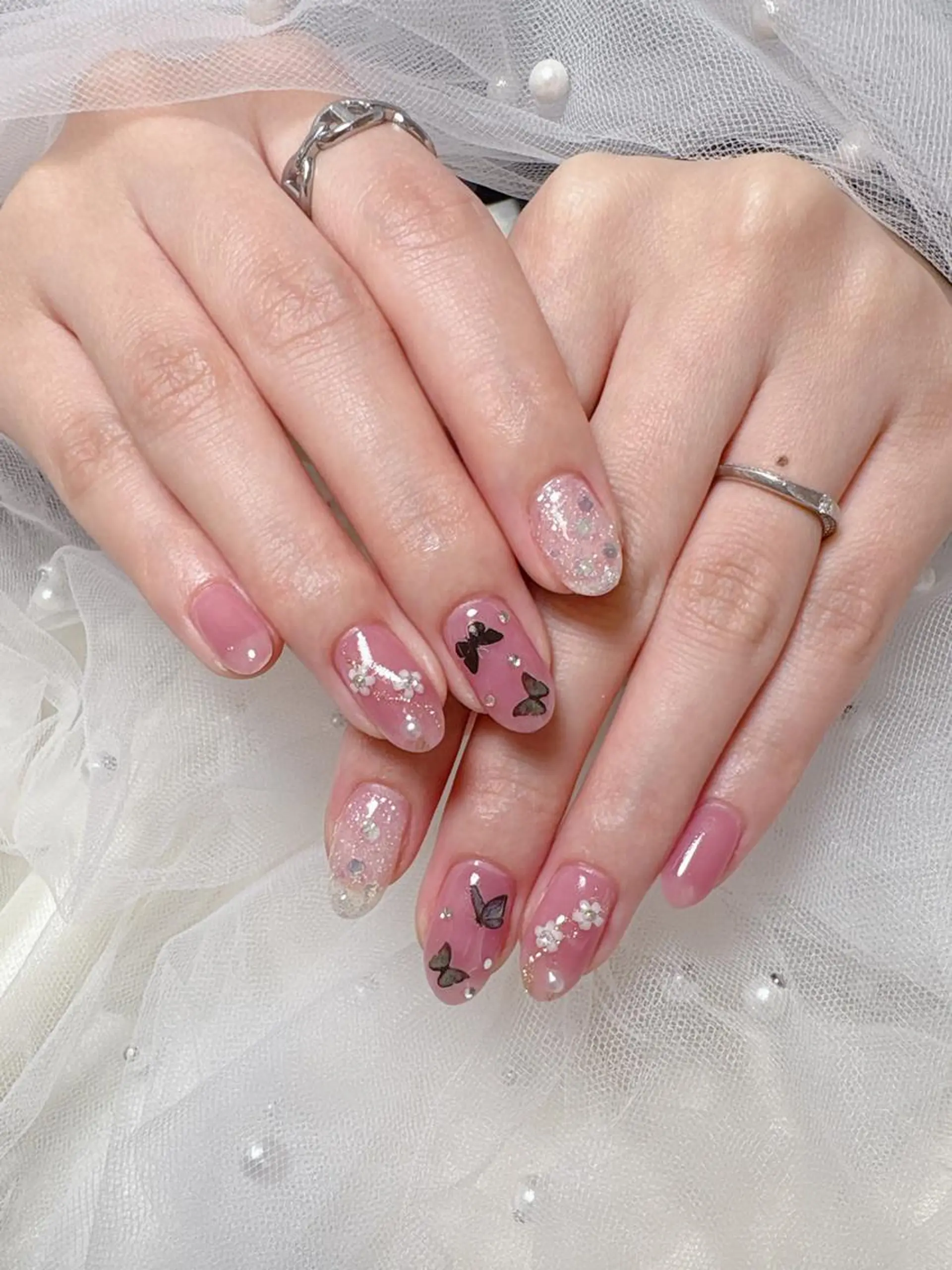 ネイル ハンドネイル ハンドケア 🦋 MiKi 🦋 ネイルサロンのネイルデザイン