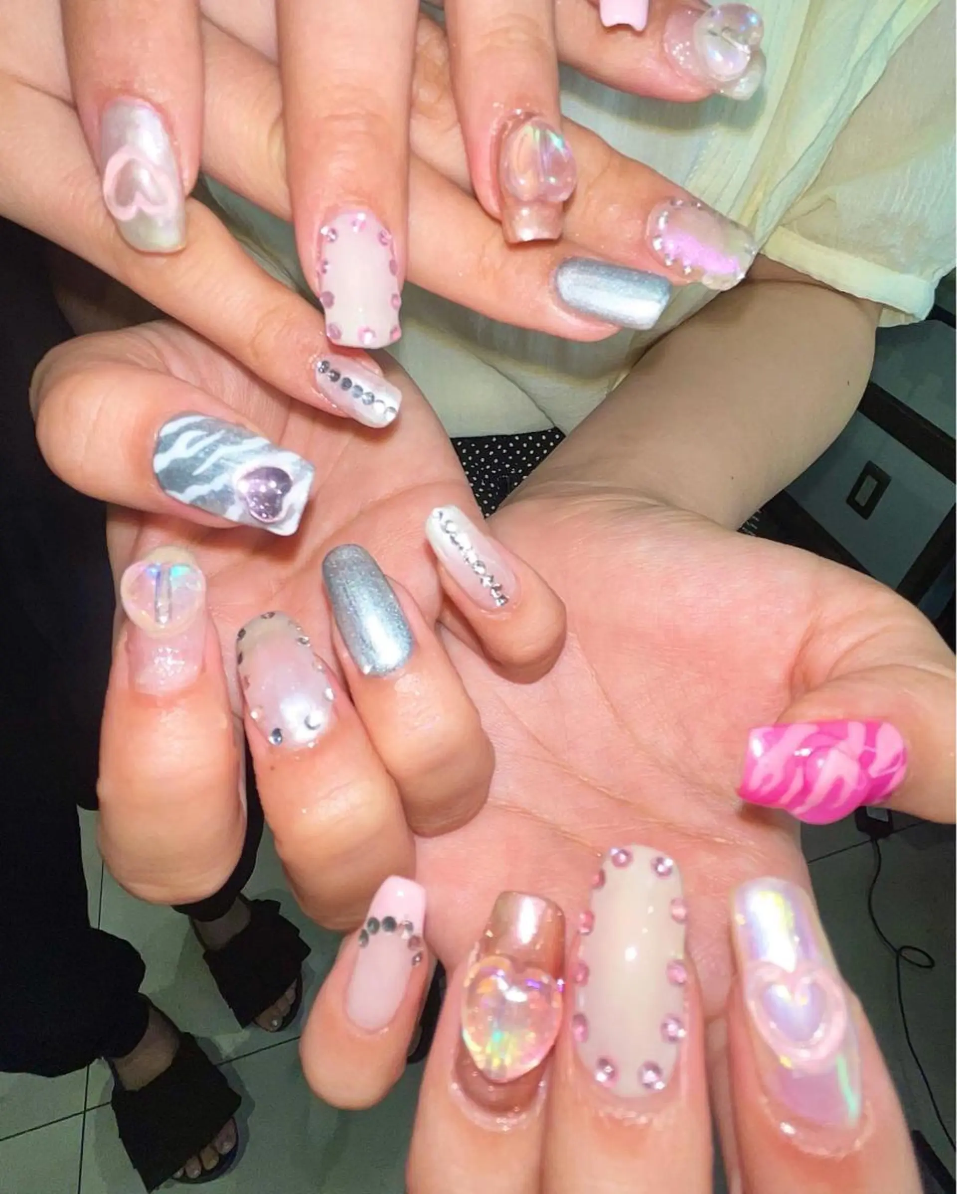 ネイル 🎀ボブ+ハイトーン シュカ👶🏻のヘアスタイル