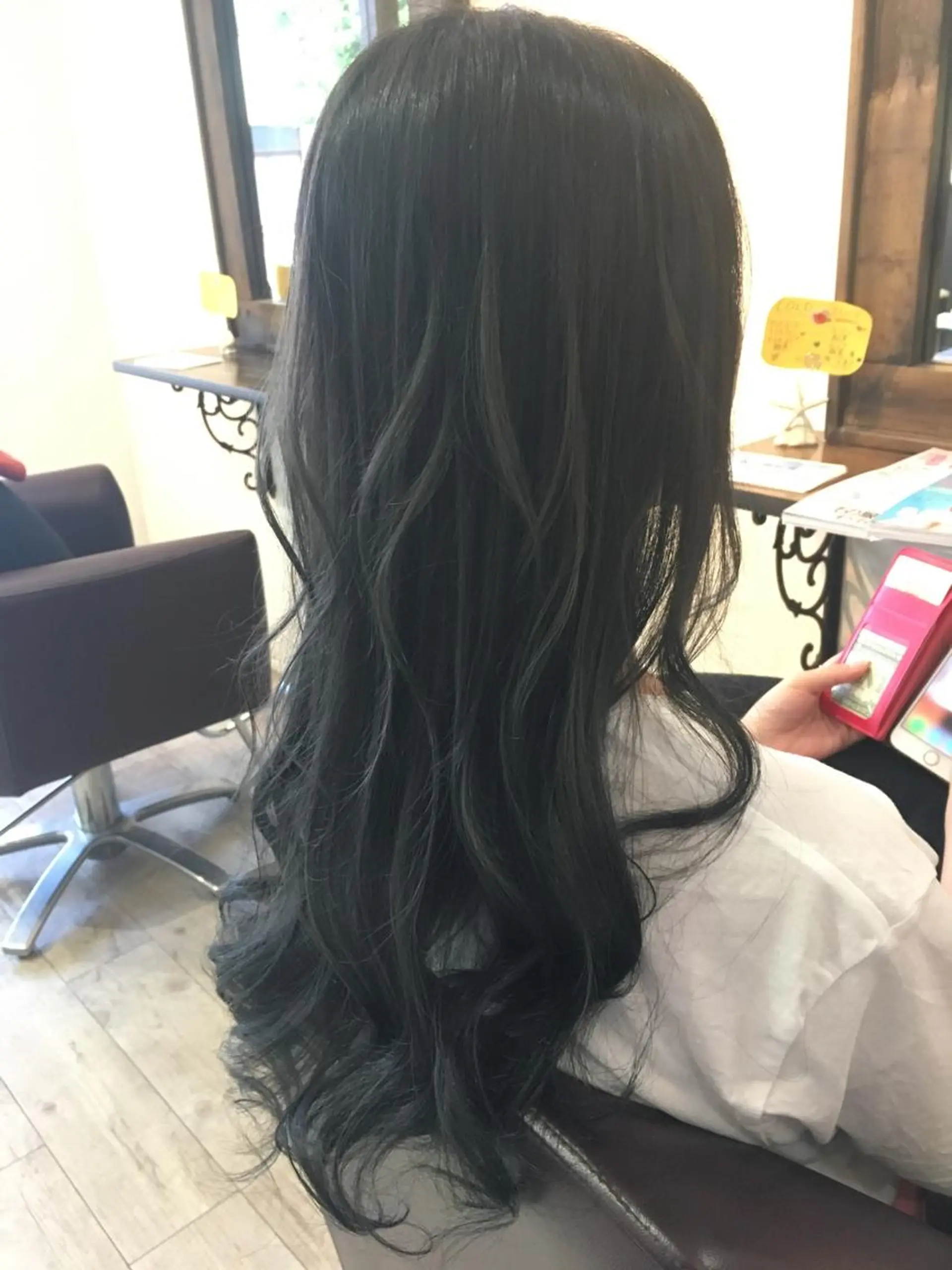 ロング ヘアカラー 松本 亮のヘアスタイル