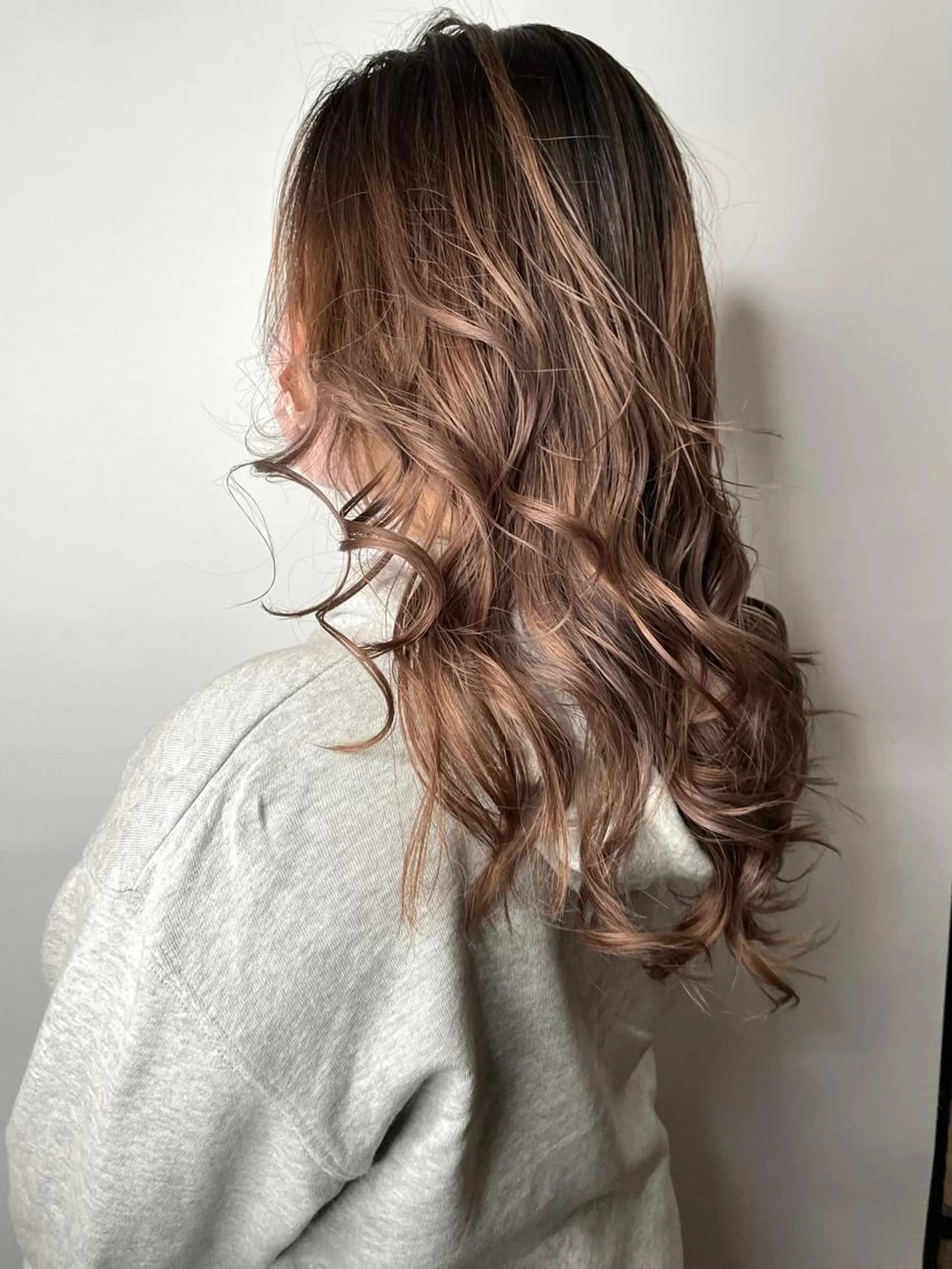 セミロング ヘアカラー 💇♀️髪質改善 玉谷 俊💇♂️のヘアスタイル