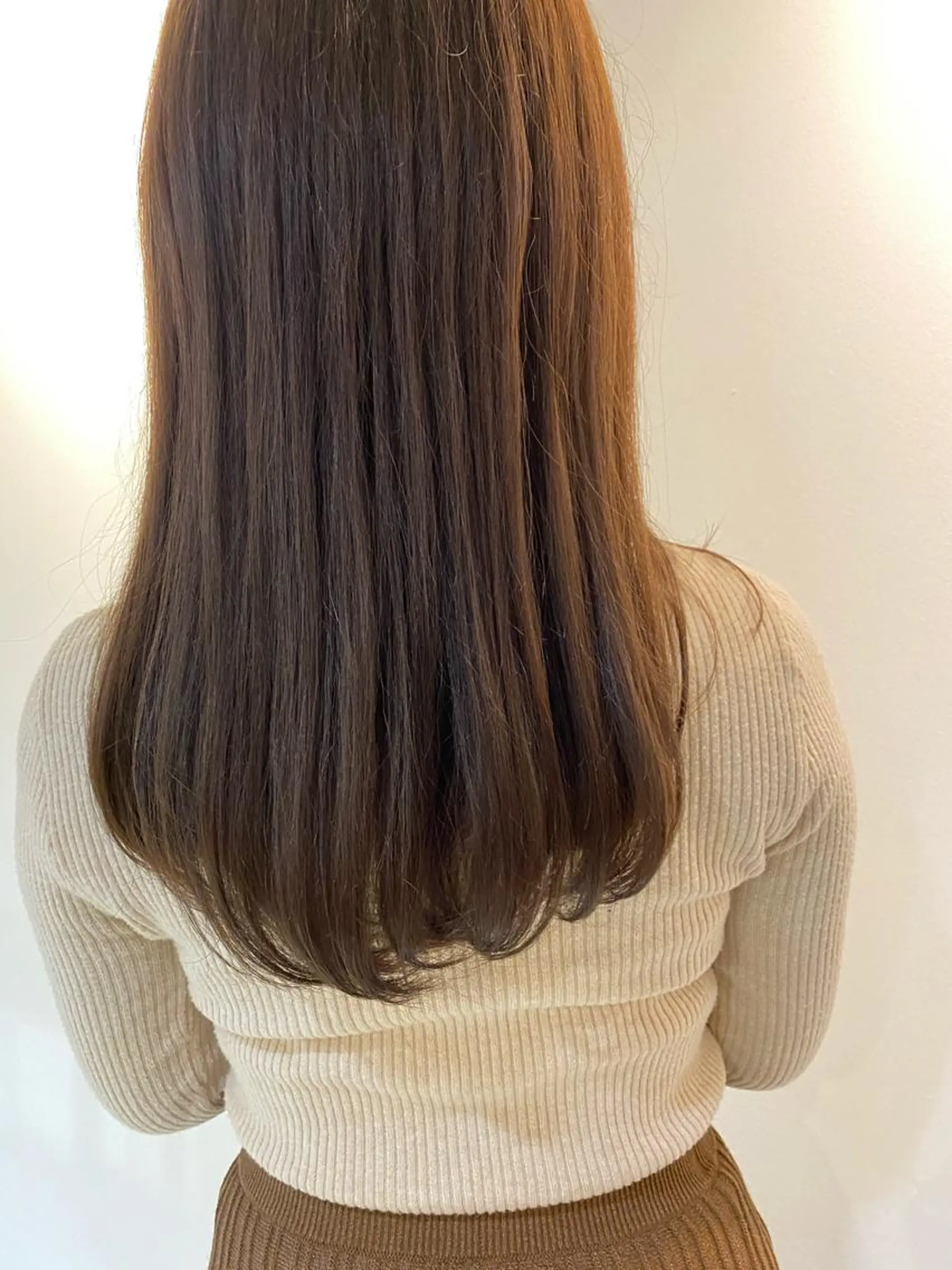 ロング カラー ベージュカラー ブラウンカラー カット ヘアカラー トリートメント サイトウ アカネのヘアスタイル