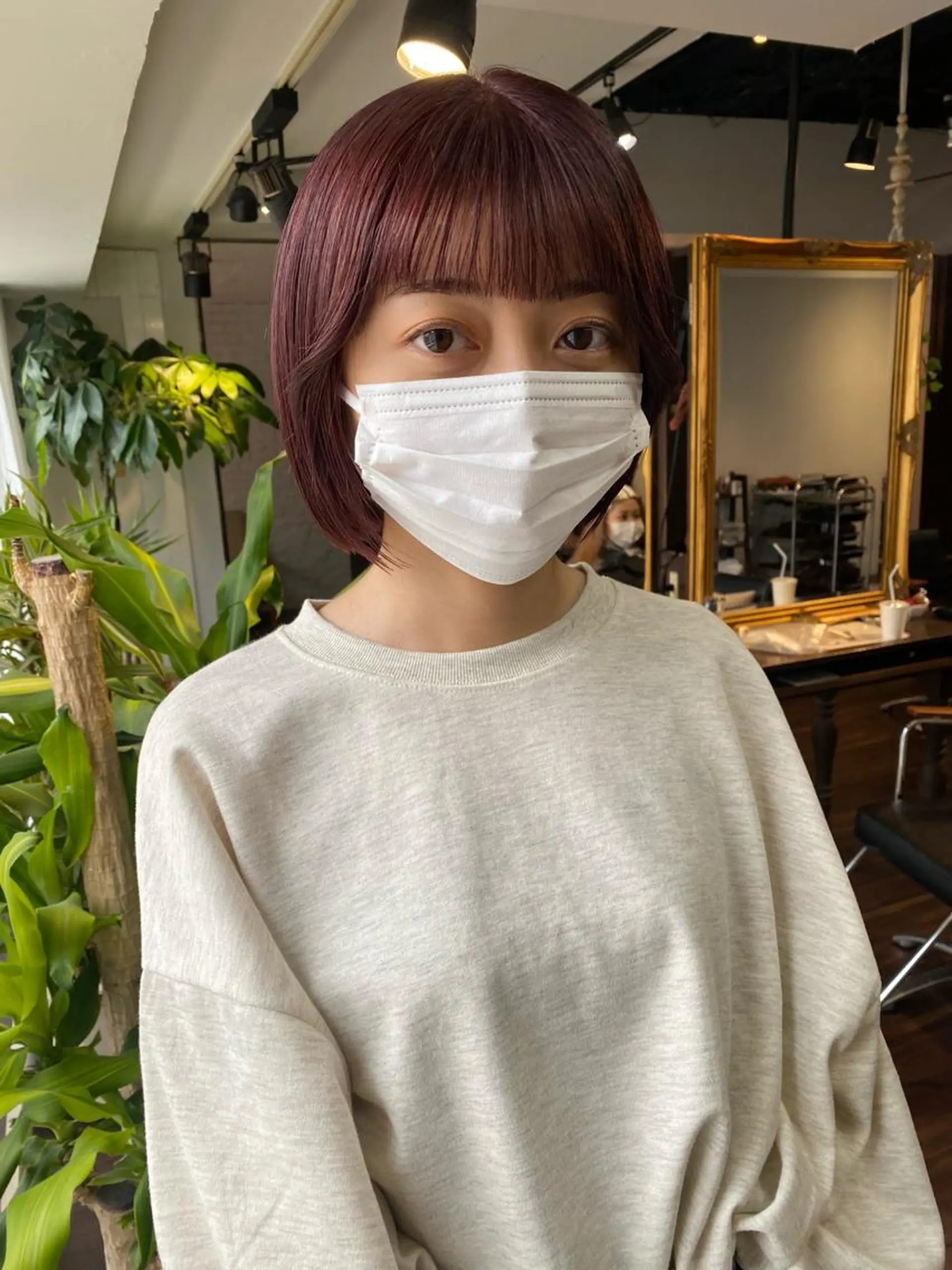 ミディアム カラー ヘアアレンジ ブラウンカラー ダブルカラー ピンクカラー ピンクブラウン ボブ カット ヘアカラー トリートメント レイヤーカット×髪質 改善🇰🇷シオリのヘアスタイル