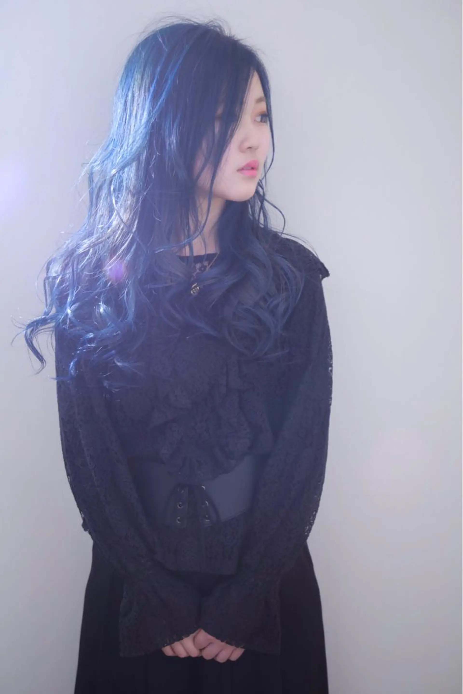 ロング カラー 伊藤 裕貴のヘアスタイル