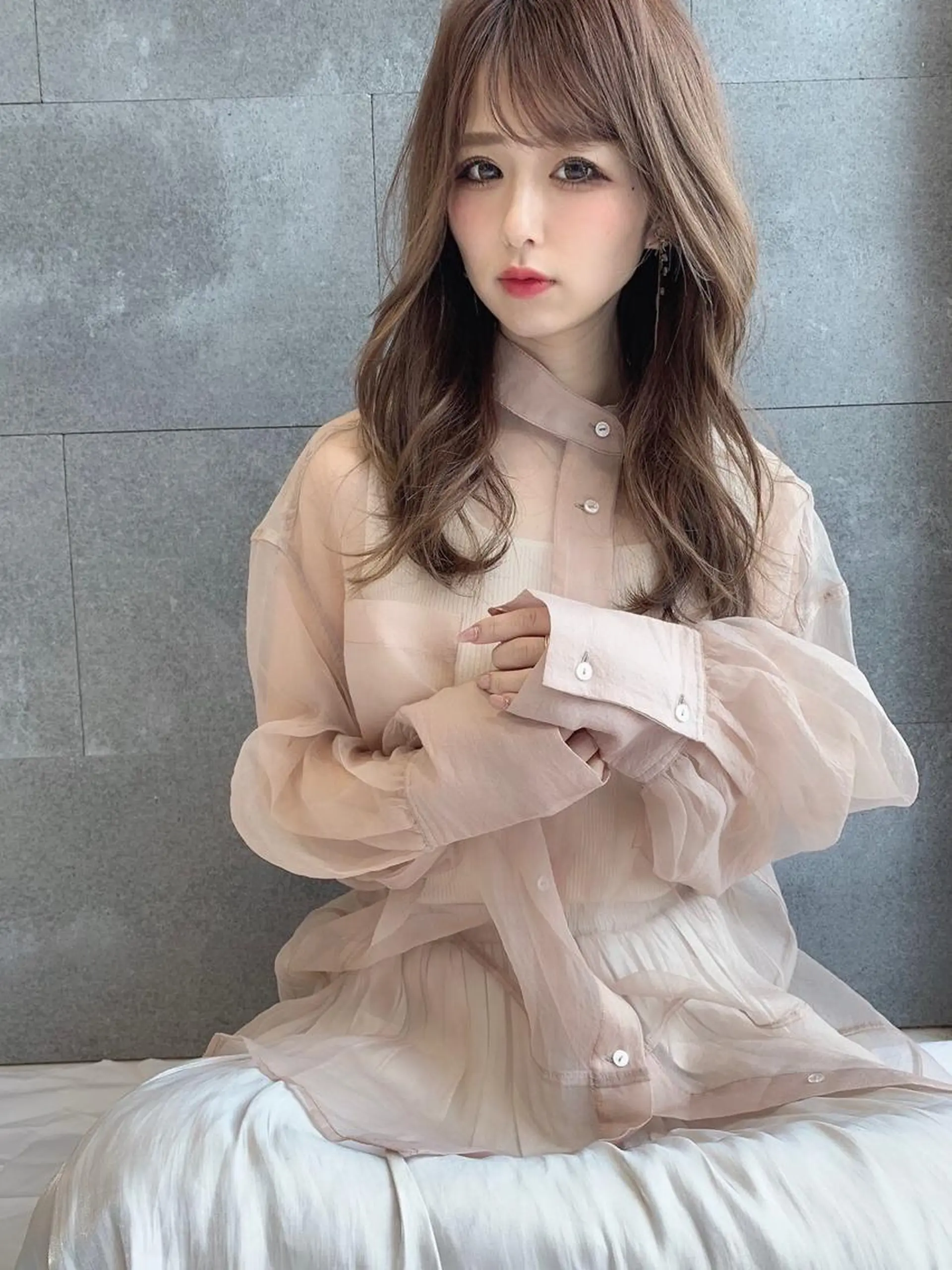 セミロング YOKOI SHINJIのヘアスタイル