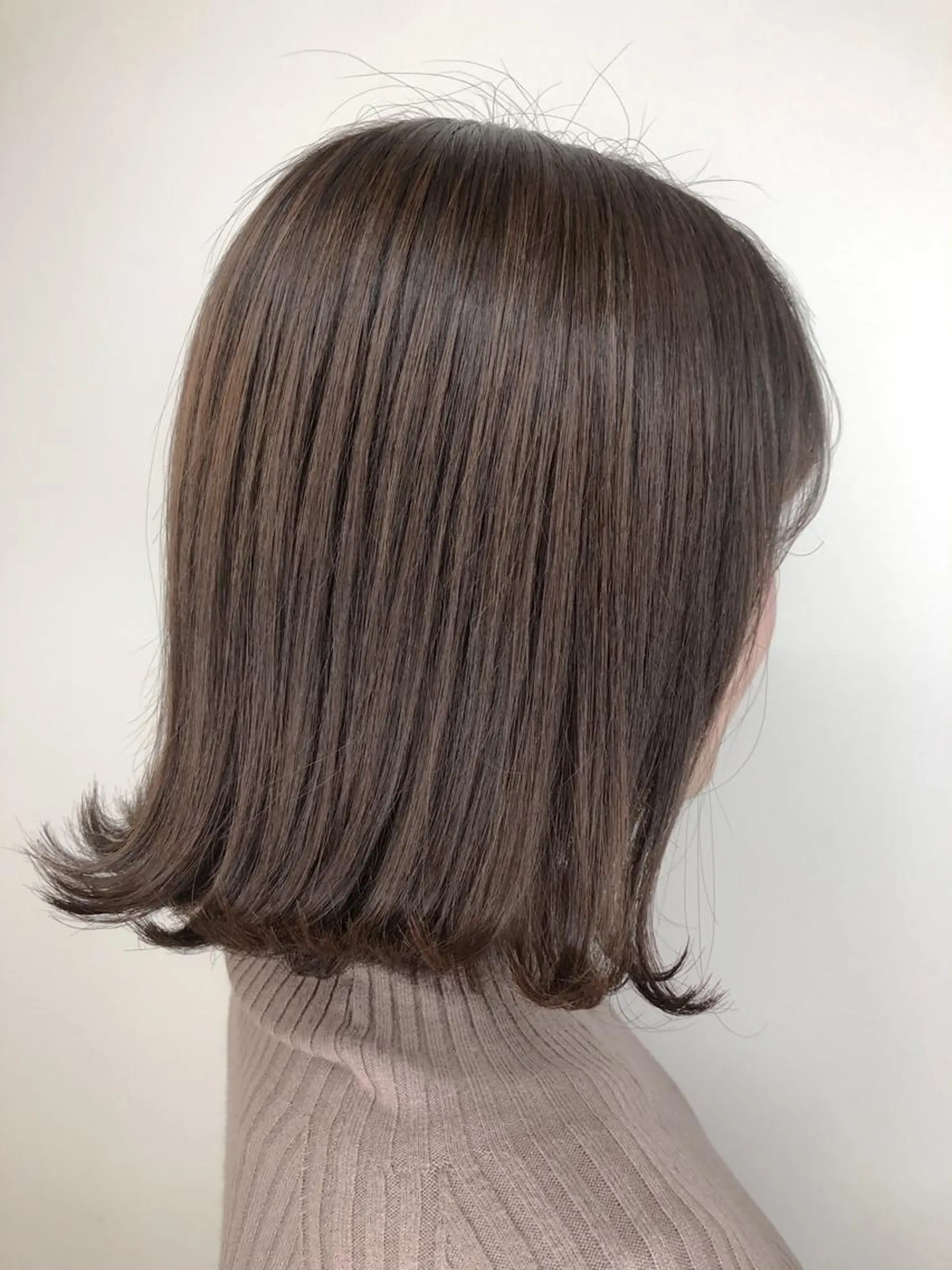 ミディアム カラー アッシュ ハイライトカラー ハイライト 【透明感、艶髪】西村 有司のヘアスタイル