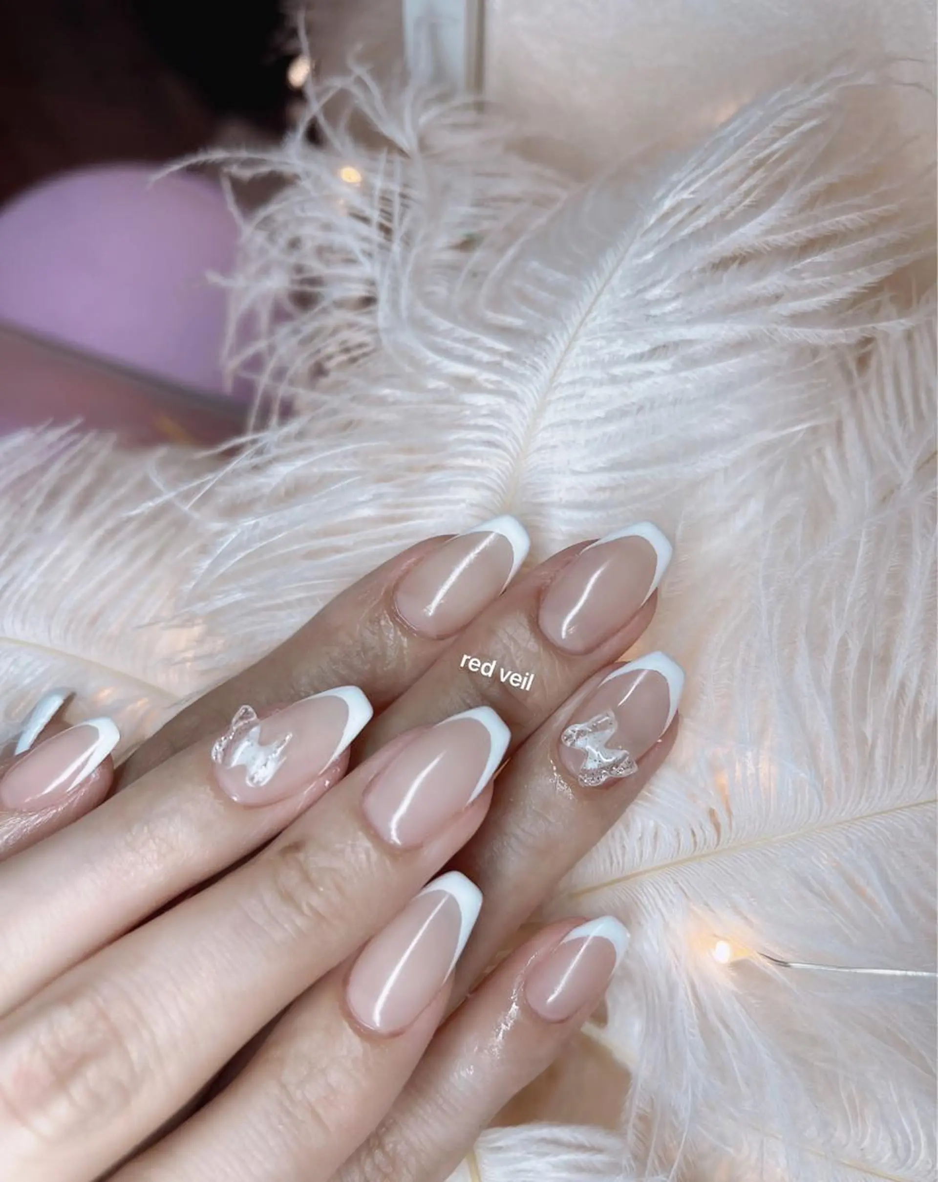 ミディアム ネイル 長さ出し専門 nynaのネイルデザイン