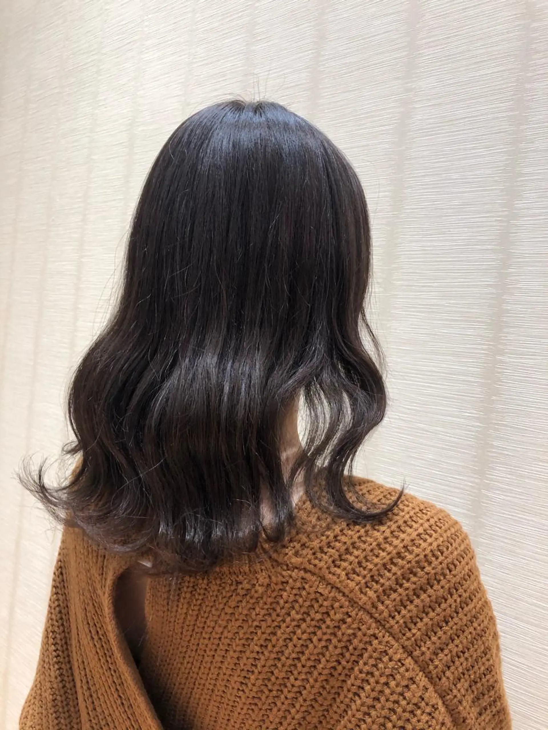 ミディアム カラー ベージュカラー Yui ユイのヘアスタイル