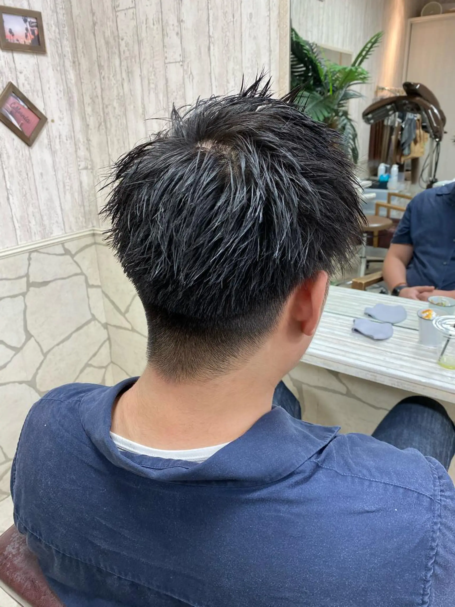 ショート メンズ 刈り上げ 髪質改善【縮毛矯正】 北千住 田邉 澪のヘアスタイル