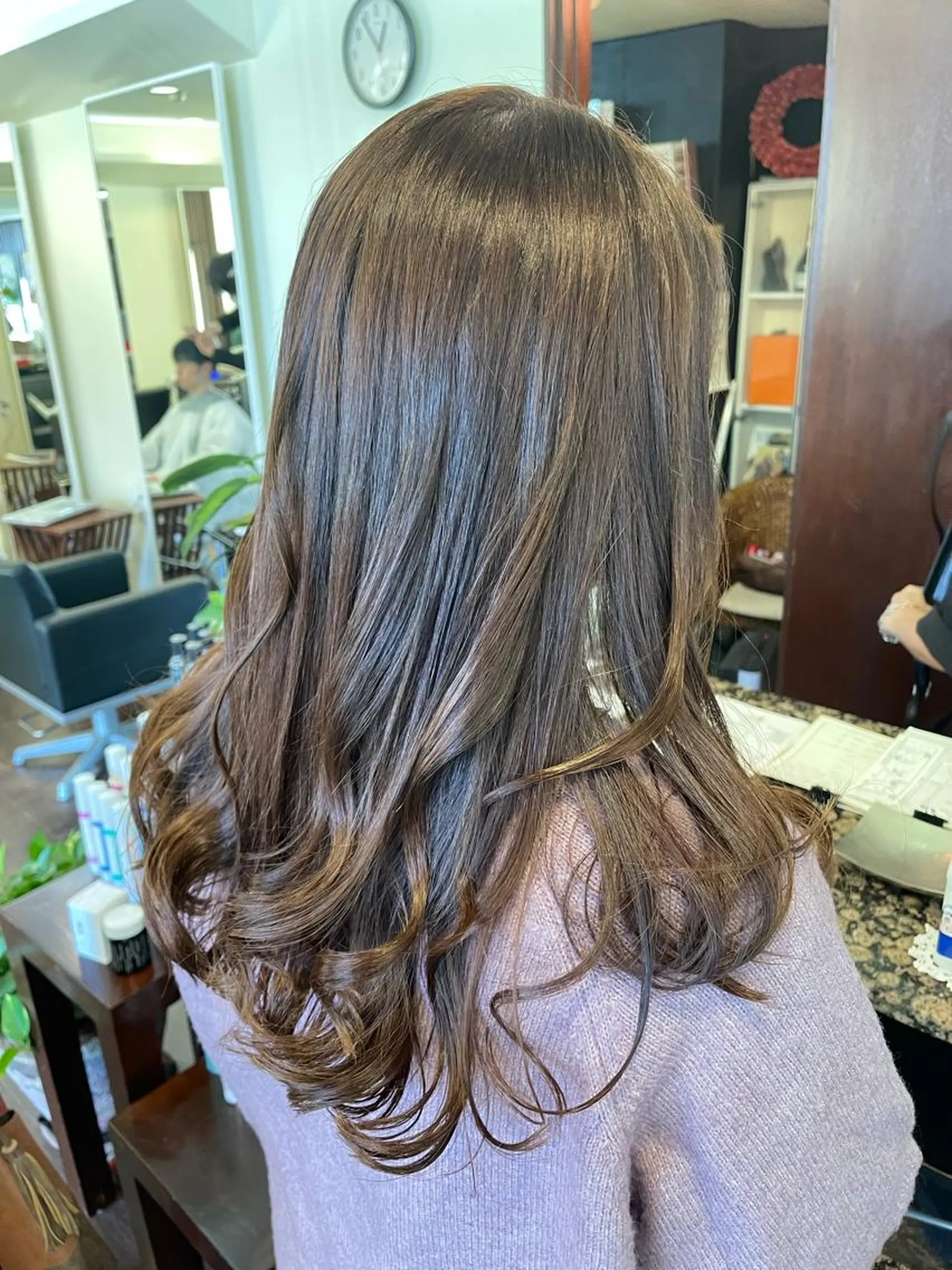 ロング カラー ヘアアレンジ アッシュ 透明感カラー グレージュ 堀江/レイヤーカット /髪質改善のヘアスタイル