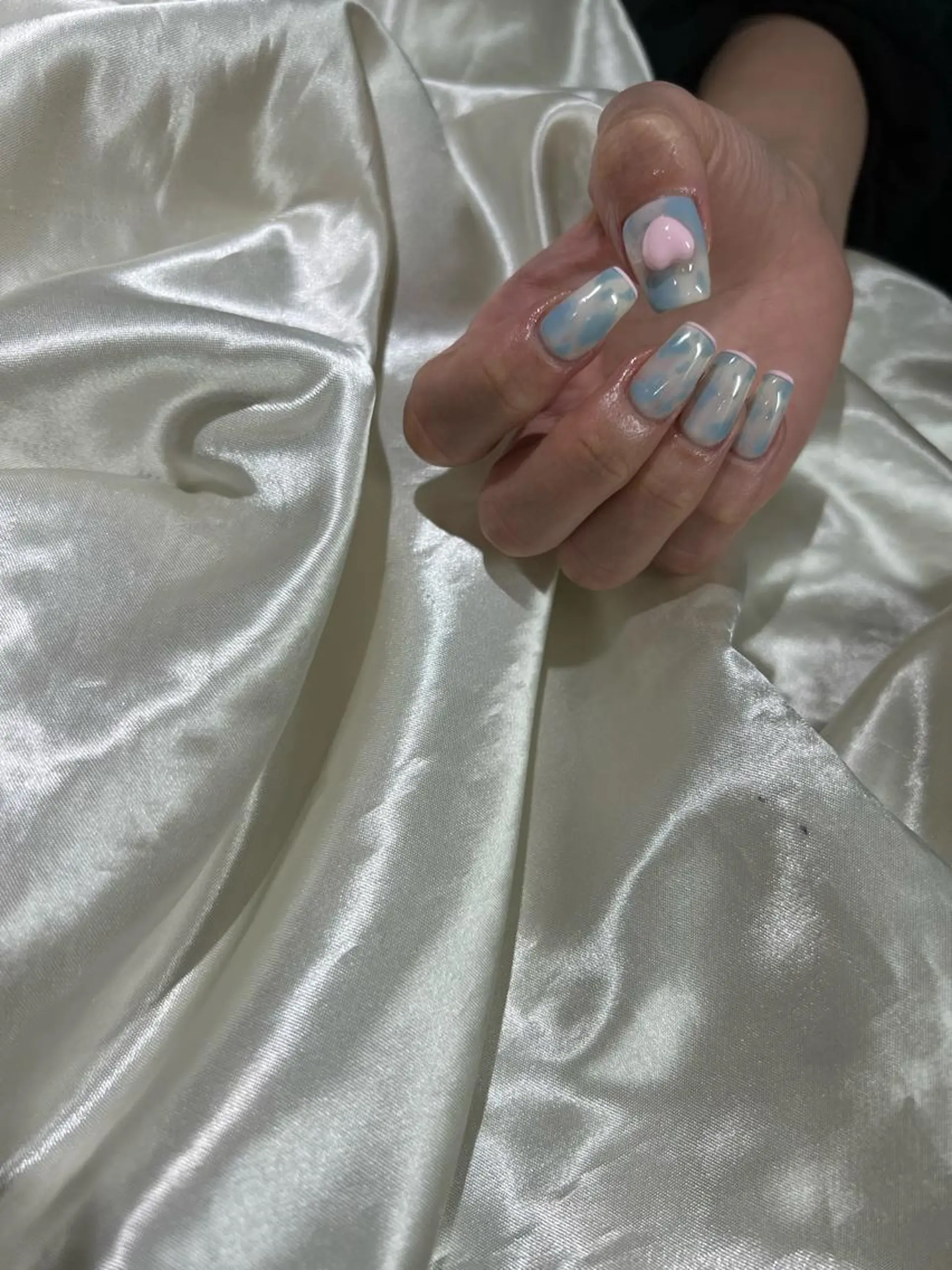 ネイル 持ち込み ニュアンスネイル Charme. NOBUKOのネイルデザイン