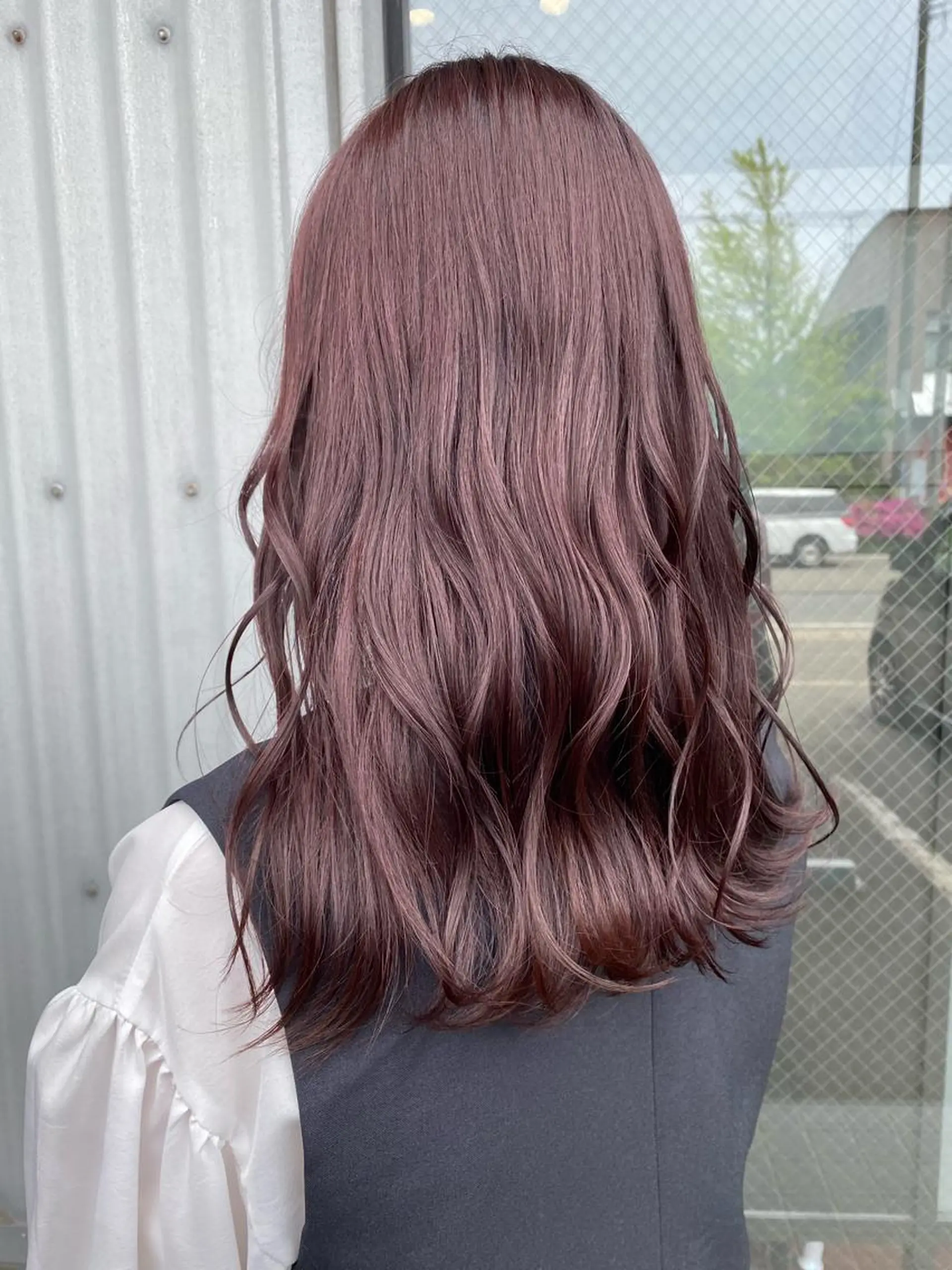 ロング ヘアカラー トリートメント Number CHIHIROのヘアスタイル