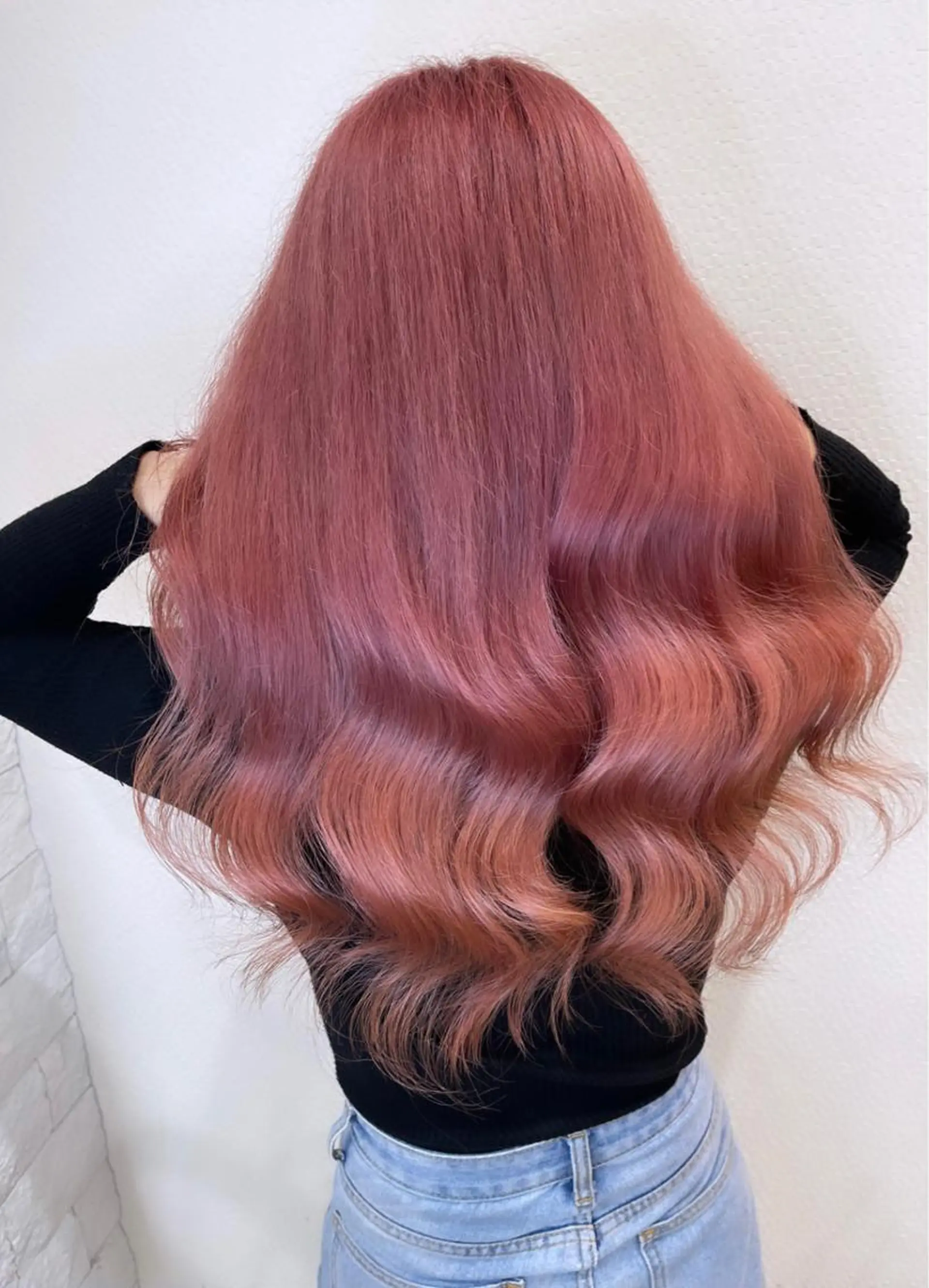 カラー ブリーチ ピンクカラー カット ヘアカラー 名古屋のピンク好き かずくん🦩のヘアスタイル