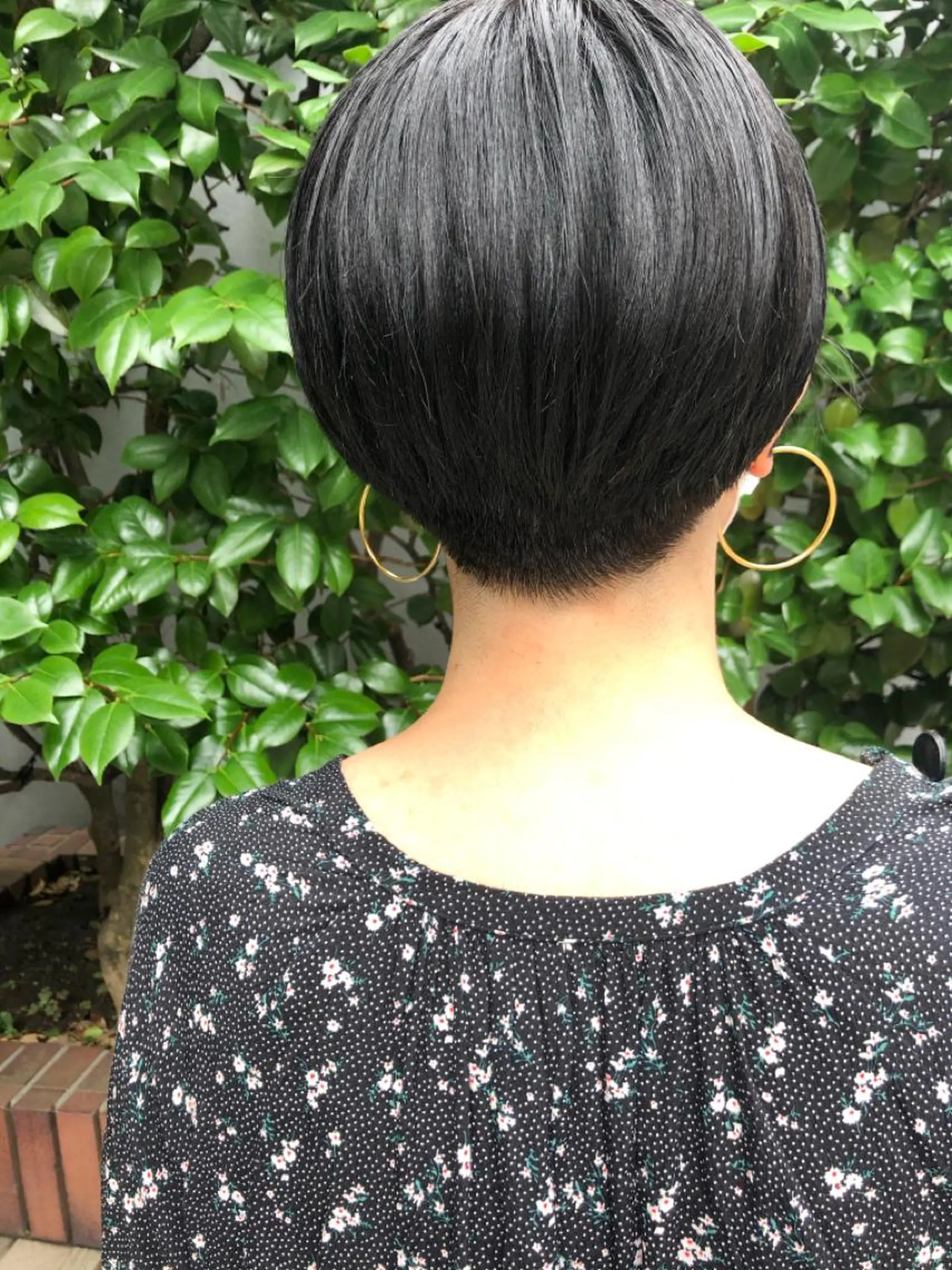 ショート カラー 長井 美佳のヘアスタイル