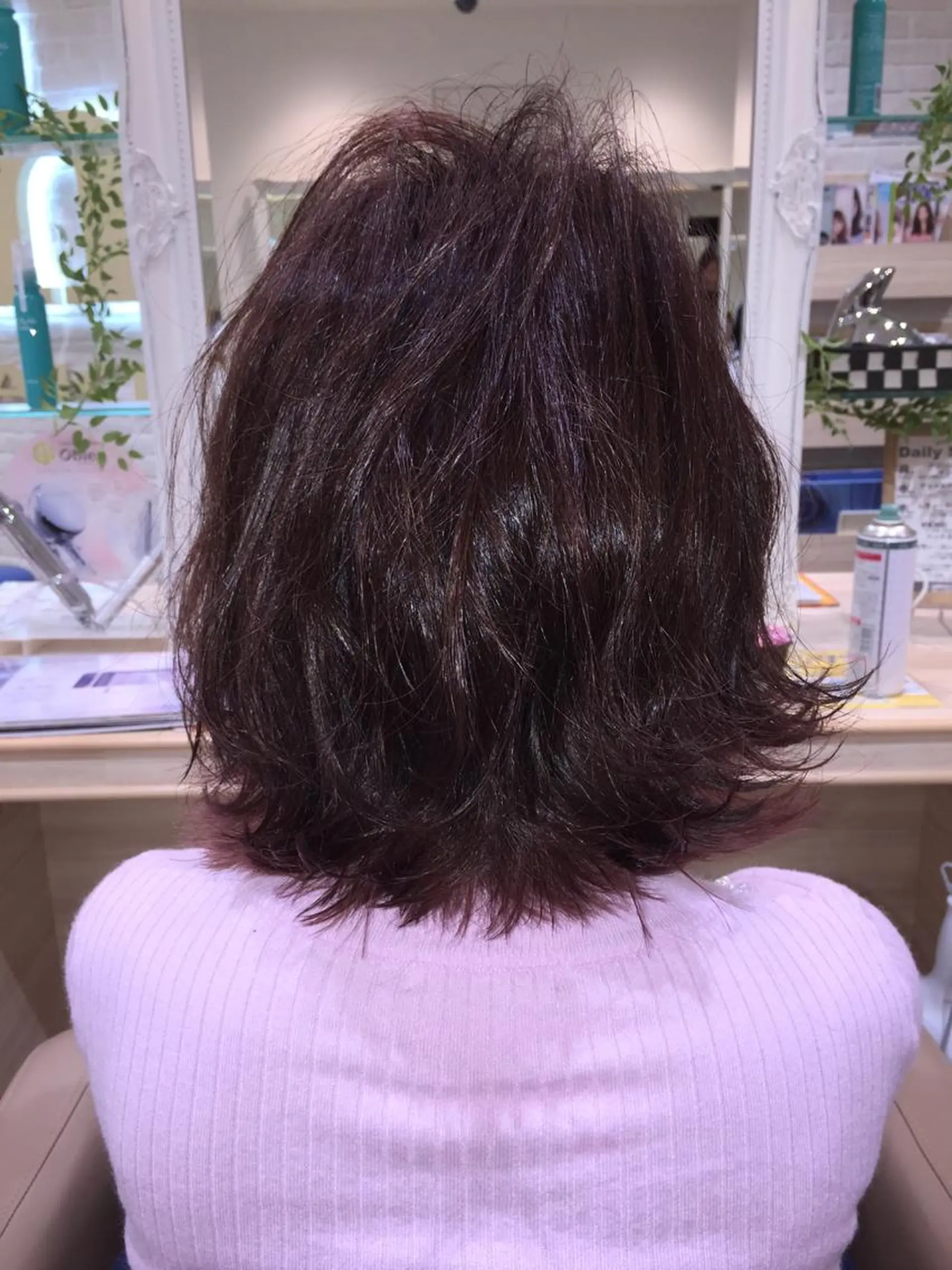 ミディアム アッシュ ボブ 外ハネヘア Ash 本八幡のその他イメージ