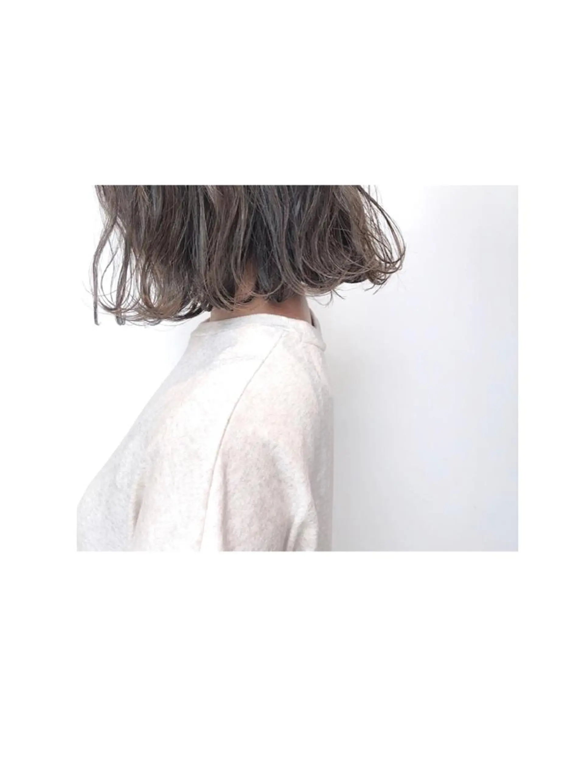 ショート カラー ワタベ ハヤト/ トップデザイナーのヘアスタイル