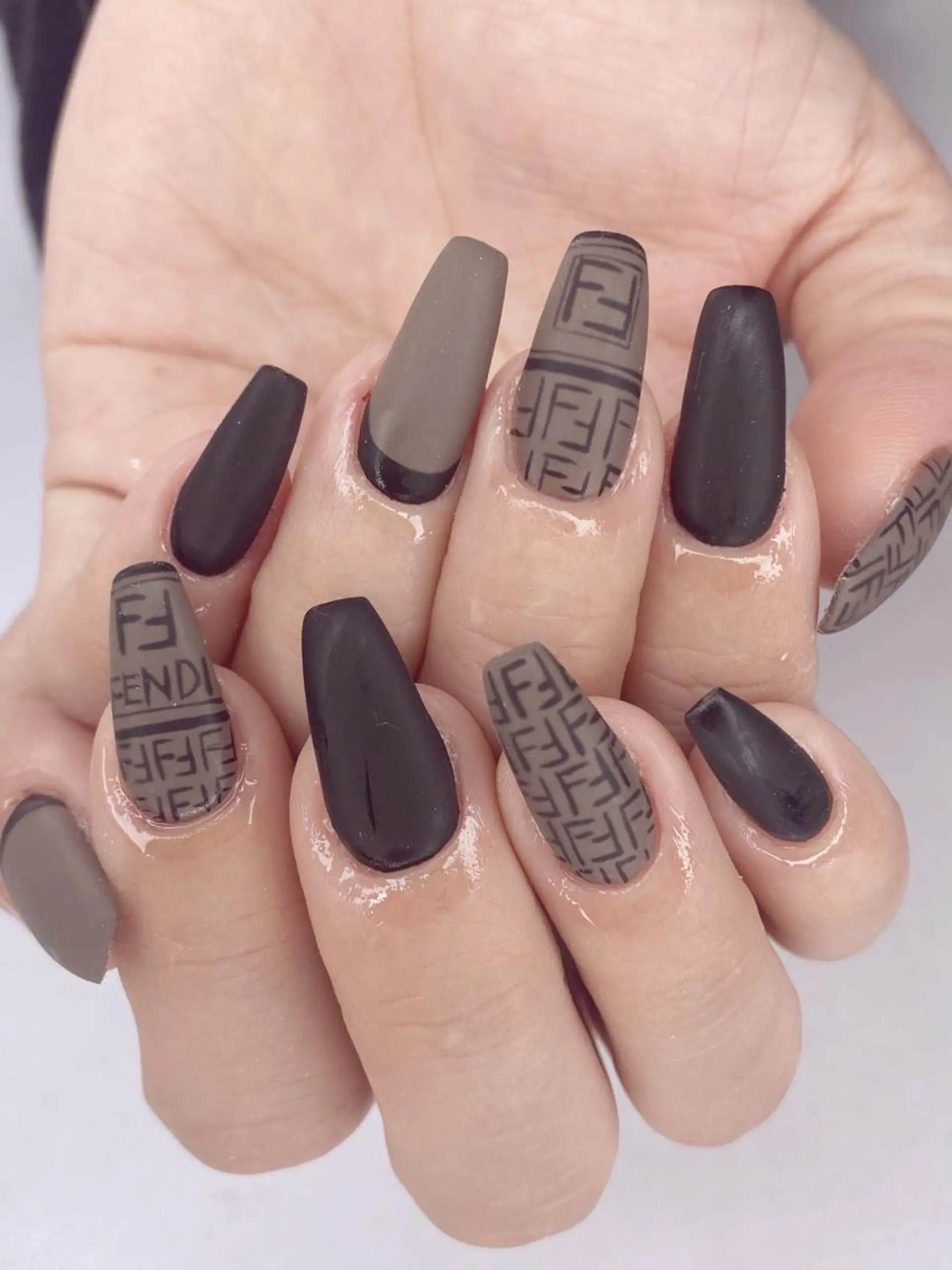 ネイル ハンドネイル Ｎail Ｓalon ertiのネイルデザイン