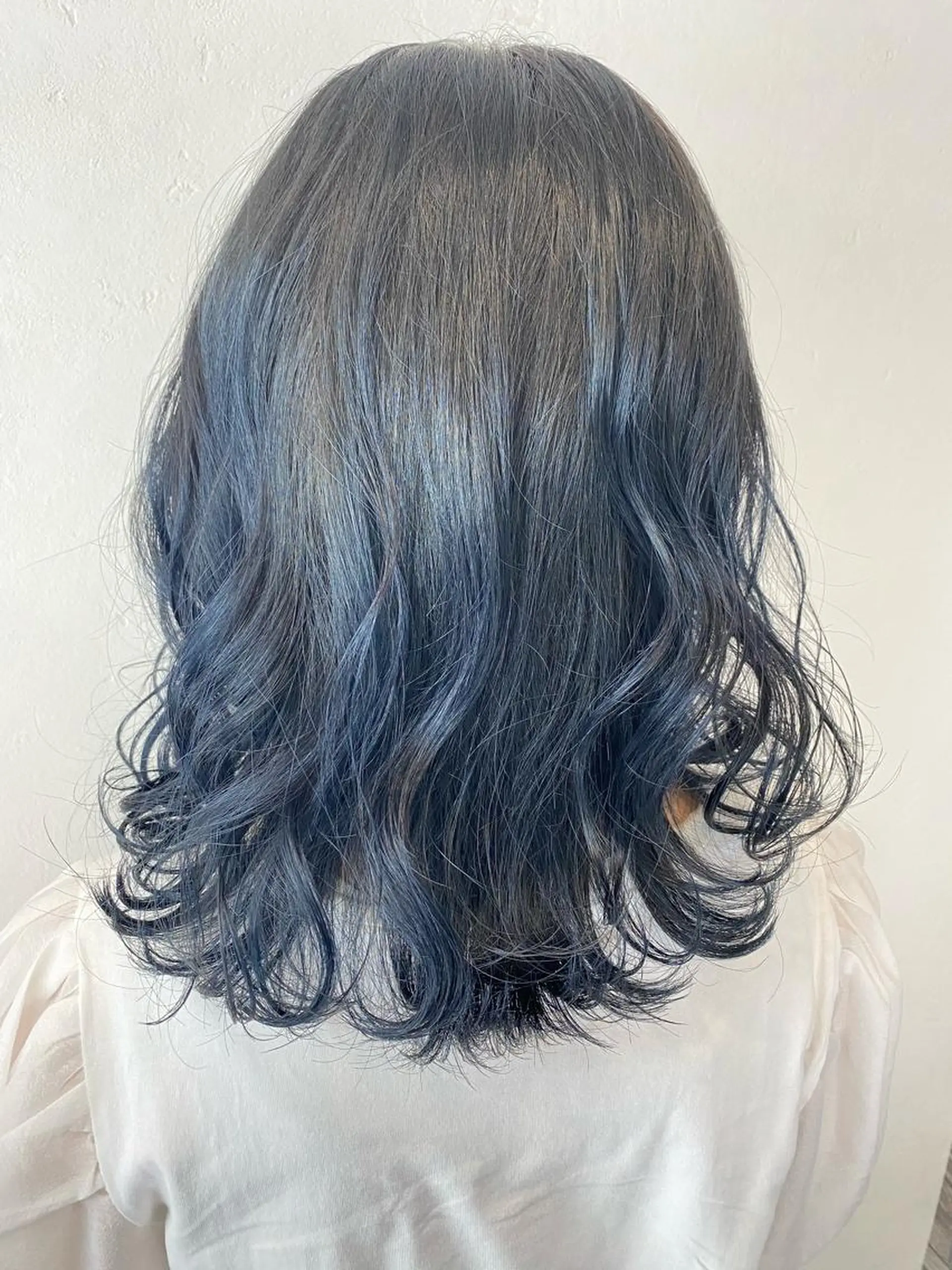 セミロング カラー ブルーカラー ブルージュ デザインカラー モデル募集🌈のヘアスタイル