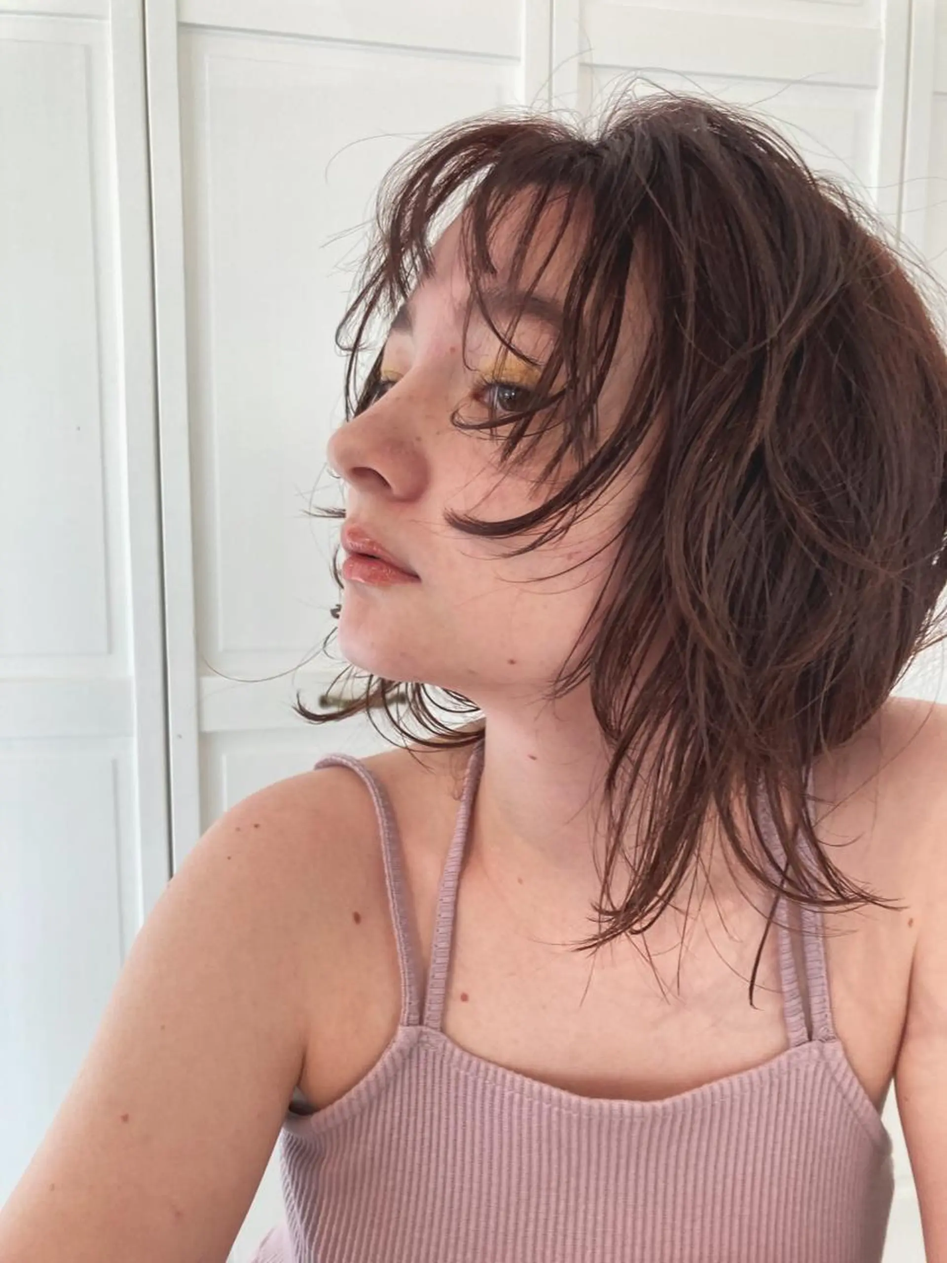 ミディアム カラー ウルフカット カット ヘアカラー お洒落ベージュ🤎 代官山shibukiのヘアスタイル