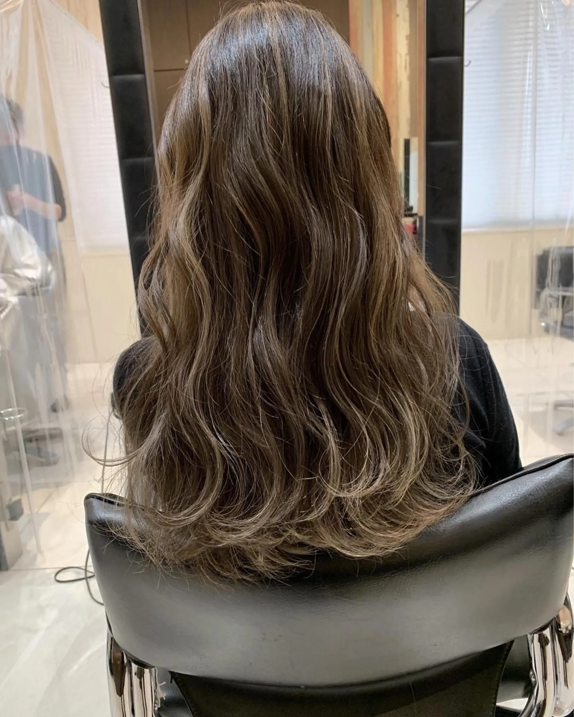 ロング カラー 神戸 大輝のヘアスタイル