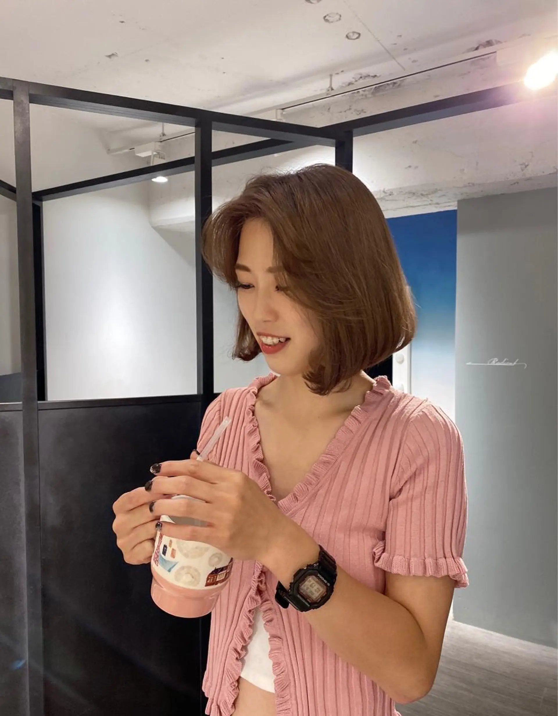 ショート カラー 韓国風ヘア 韓国風レイヤーカット 💎髪質改善"yuiのヘアスタイル