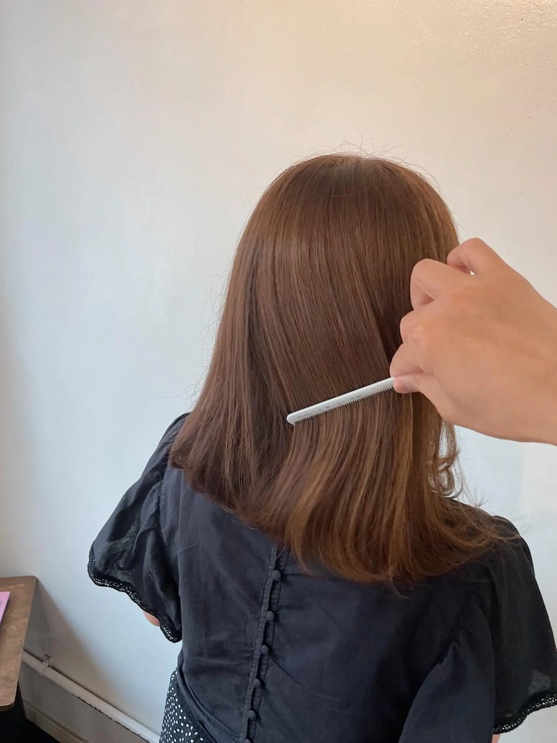 ミディアム カラー ベージュカラー 透明感カラー h a k u 大倉 卓人のヘアスタイル