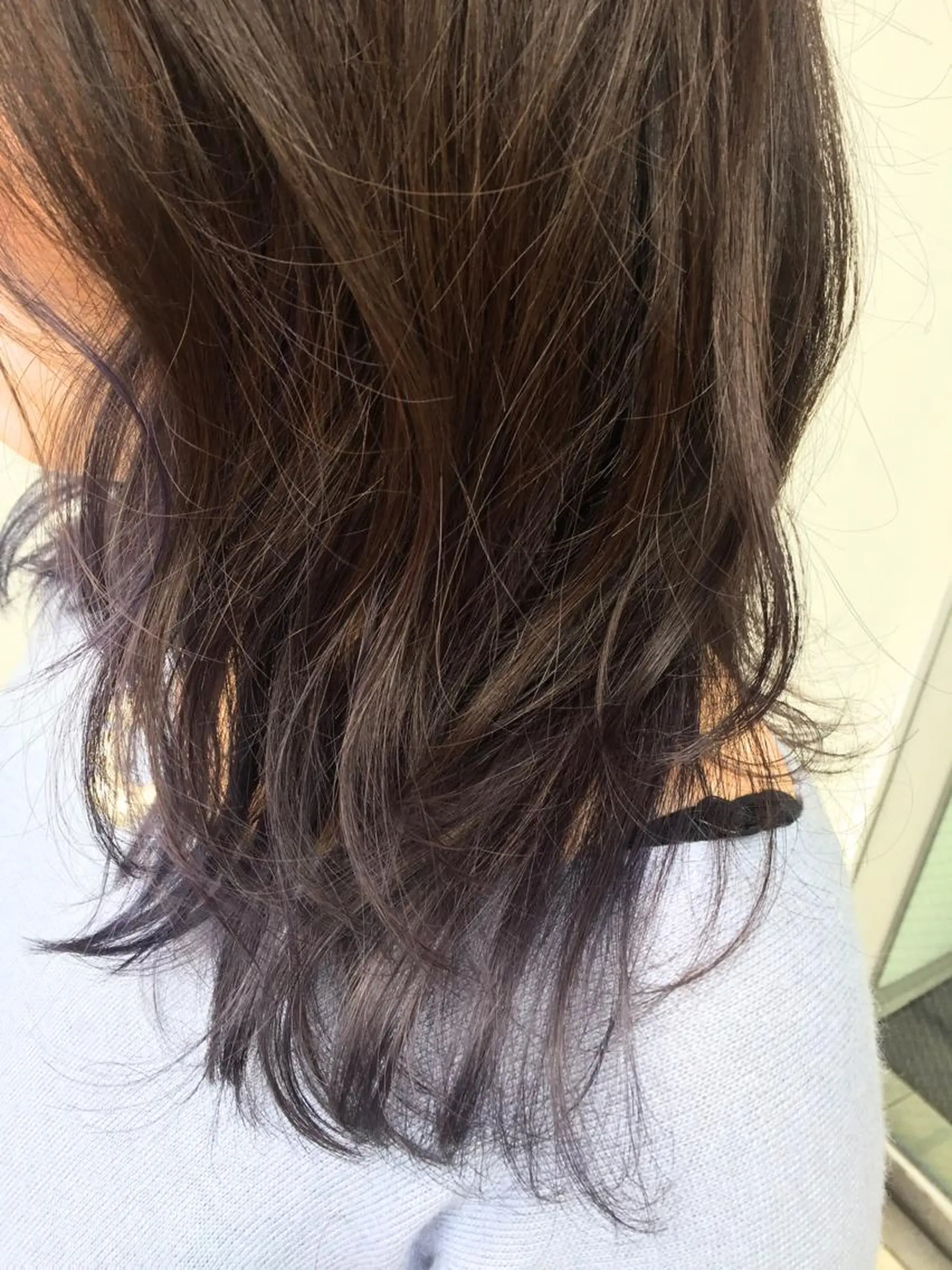 セミロング カラー インナーカラー パープルカラー バイオレットカラー 武田 久司のヘアスタイル