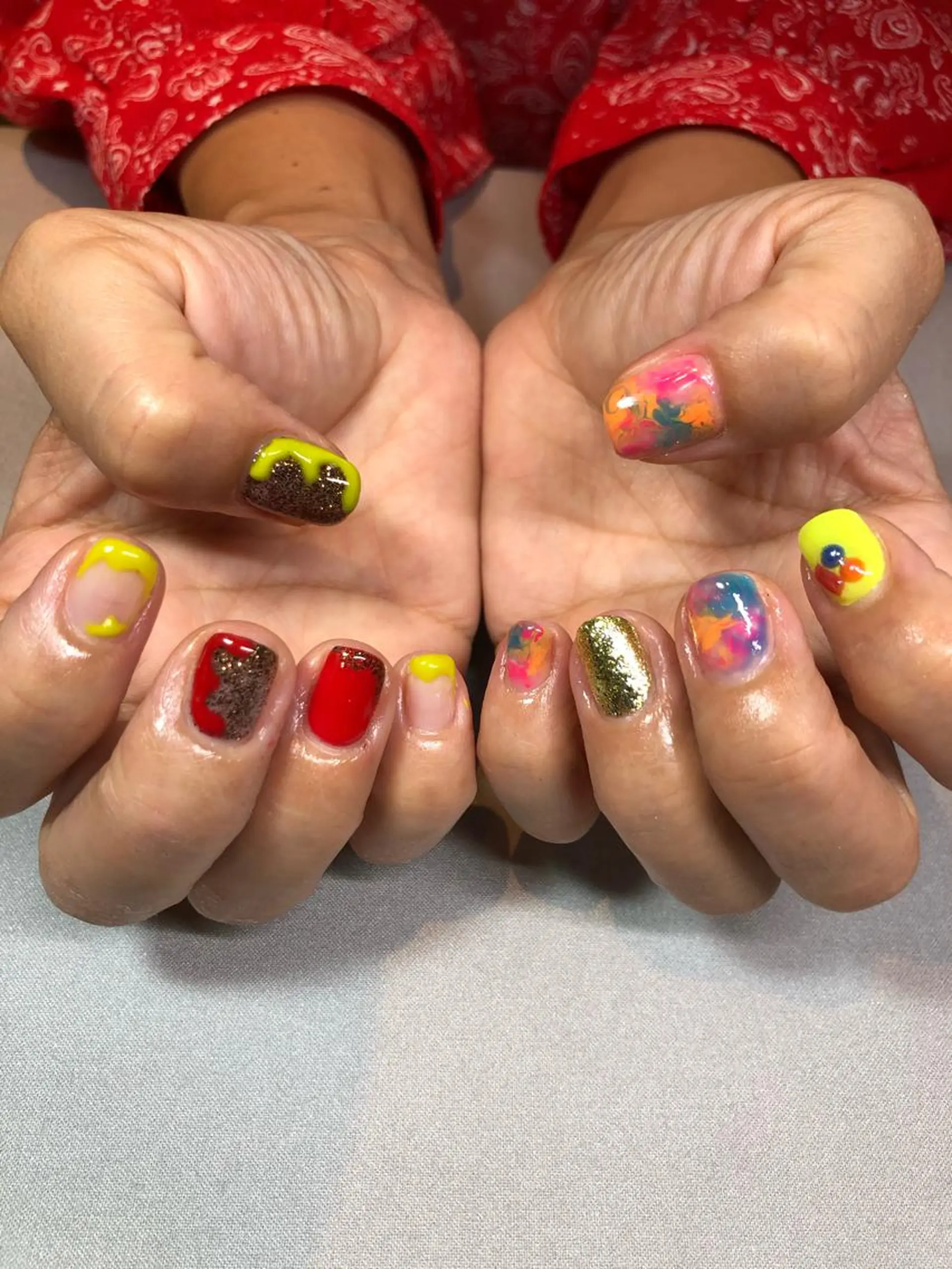 ネイル iiloo aromaworksのネイルデザイン