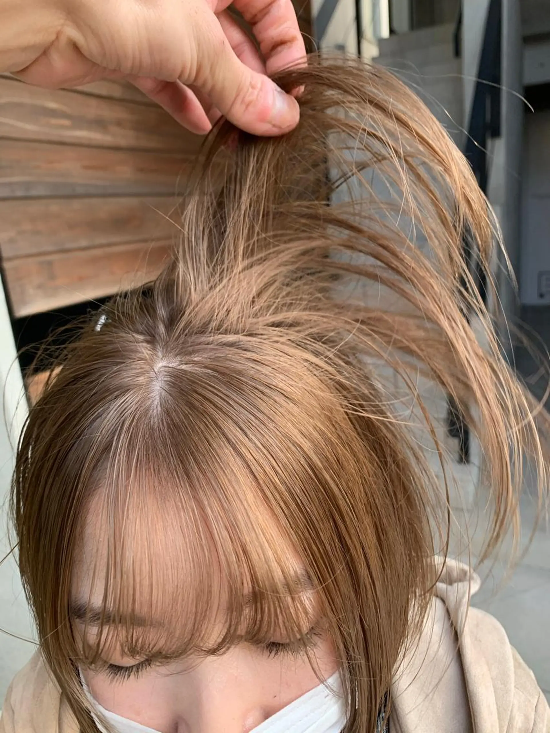 ショート カラー ヘアカラー トリートメント ハイトーンボブ 前田 表参道　グレージュのヘアスタイル