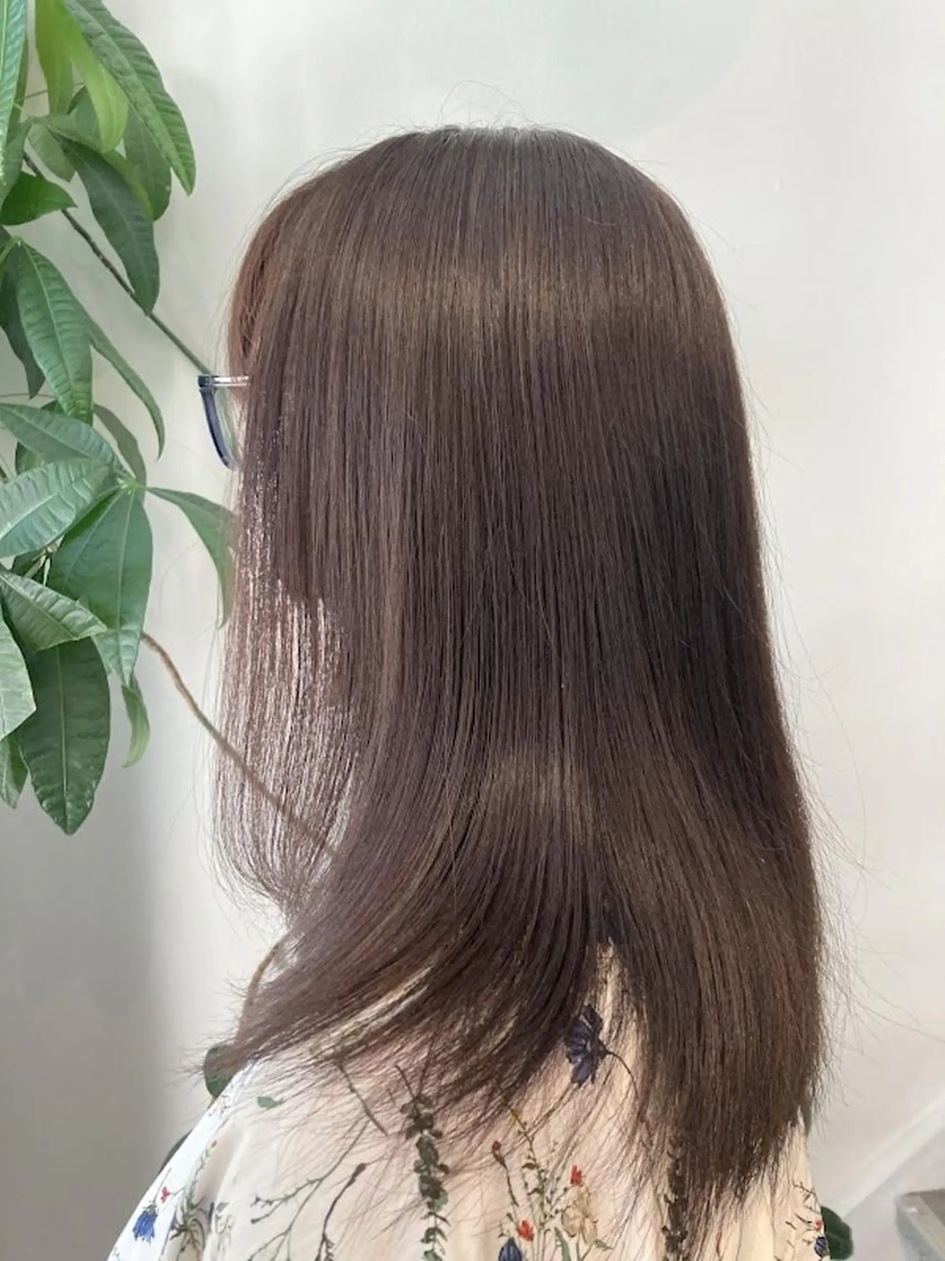 ミディアム カット ヘアカラー トリートメント 齋藤 リョウコのヘアスタイル