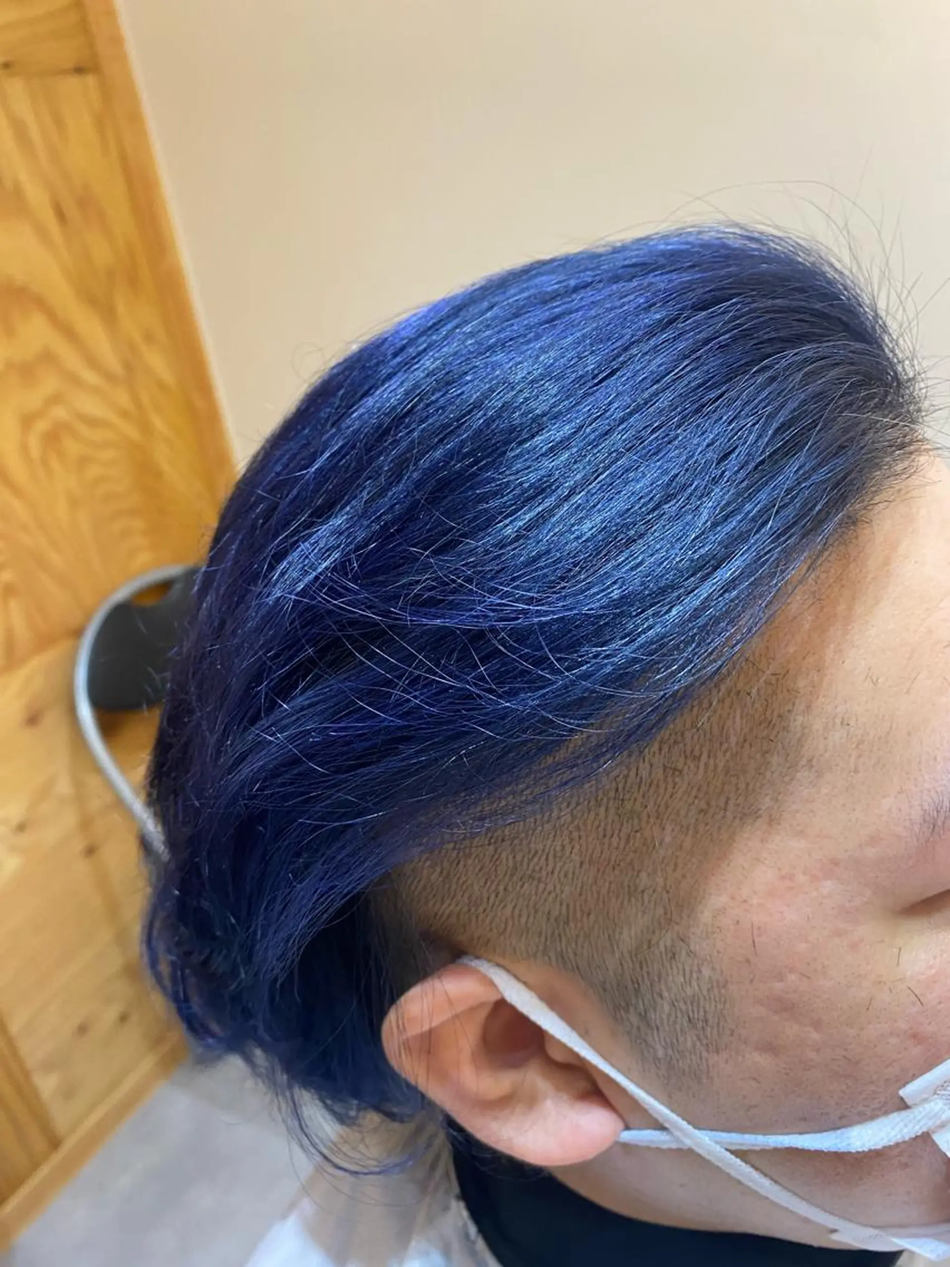 カラー メンズ メンズバレイヤージュ メンズブリーチ メンズハイライト メンズハイトーン メンズインナーカラー ♡オシャ髪♡AI ✂️newi町田のヘアスタイル