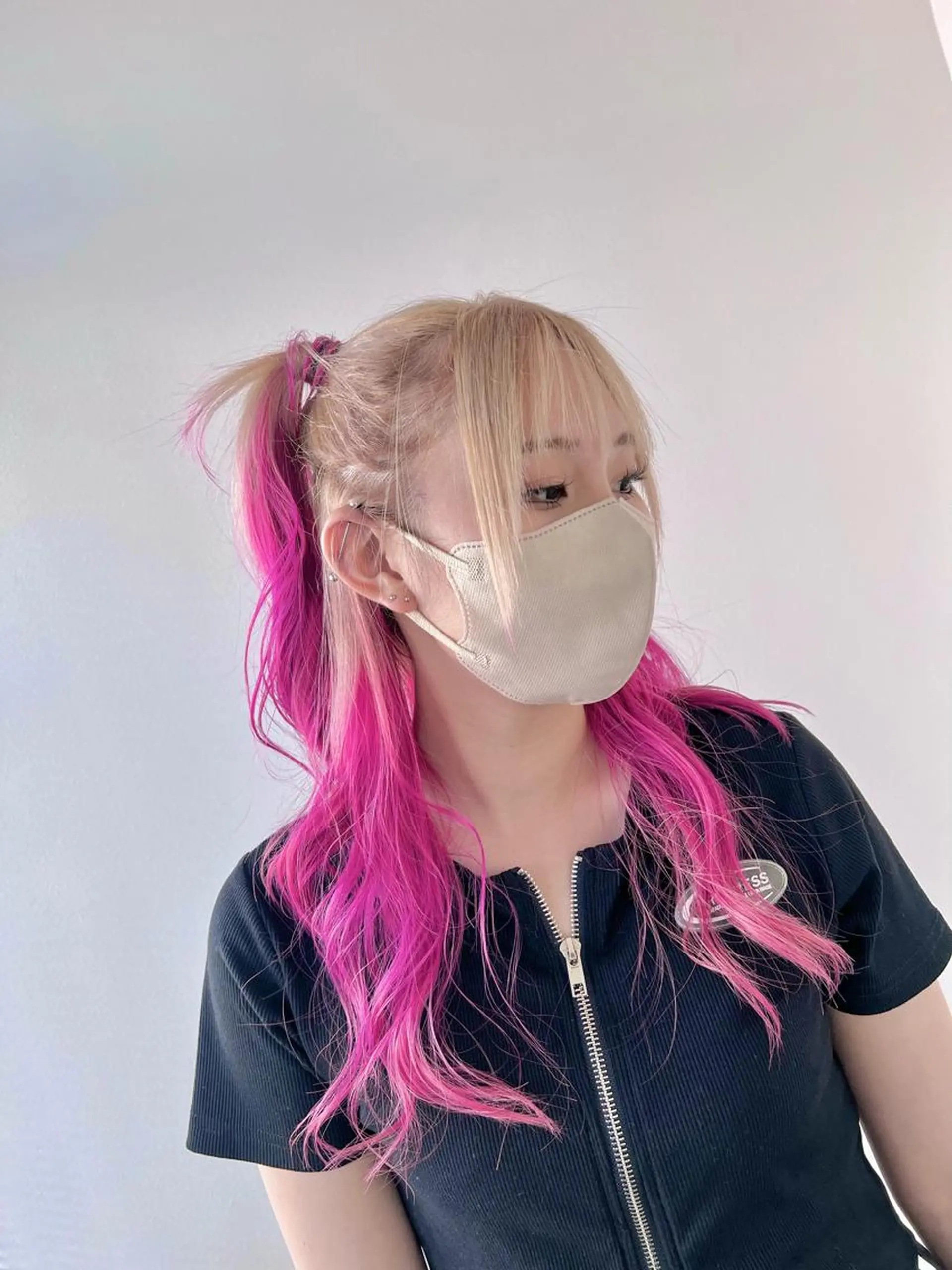 セミロング 縮毛矯正 ヘアカラー トリートメント ブリーチ毛に縮毛矯正 ✨カラー✨山田 正幸のヘアスタイル